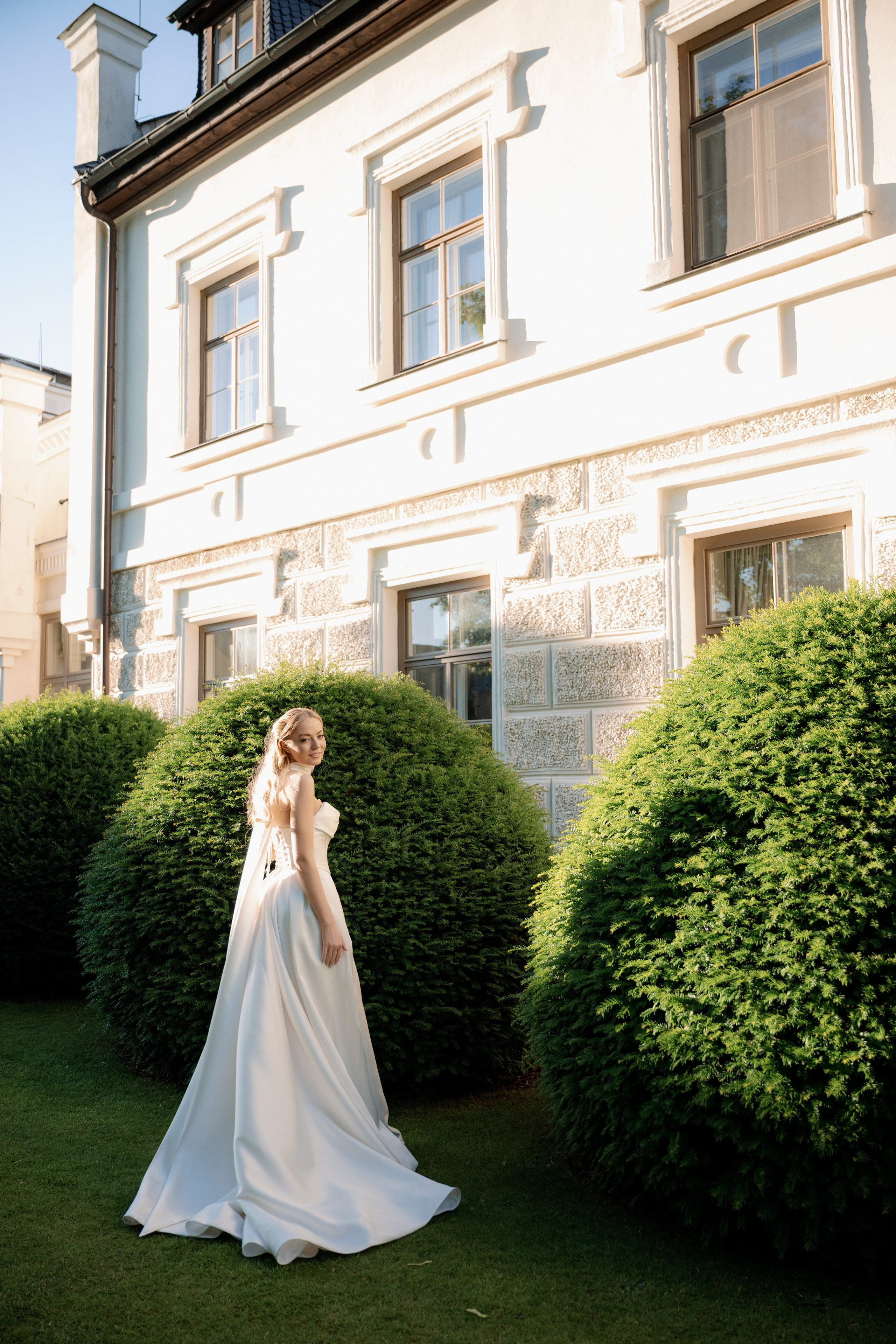 MADELEINA & ALEX. Bakasphoto wedding and lifestyle photography Latvia and Worldwide