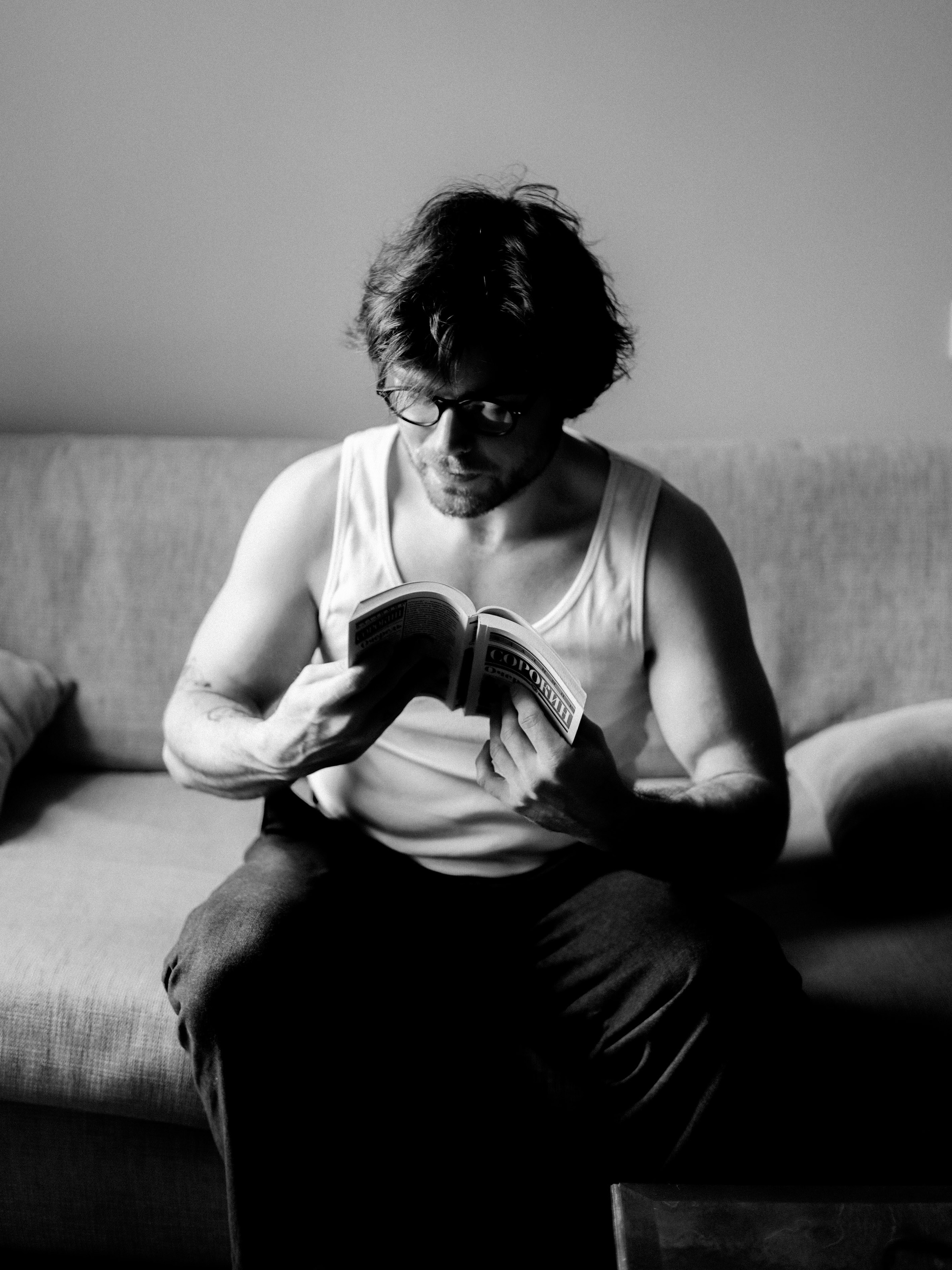 Valgus põleb meie sees. Meeste ja naiste fotograaf Tallinnas Anna Sipari