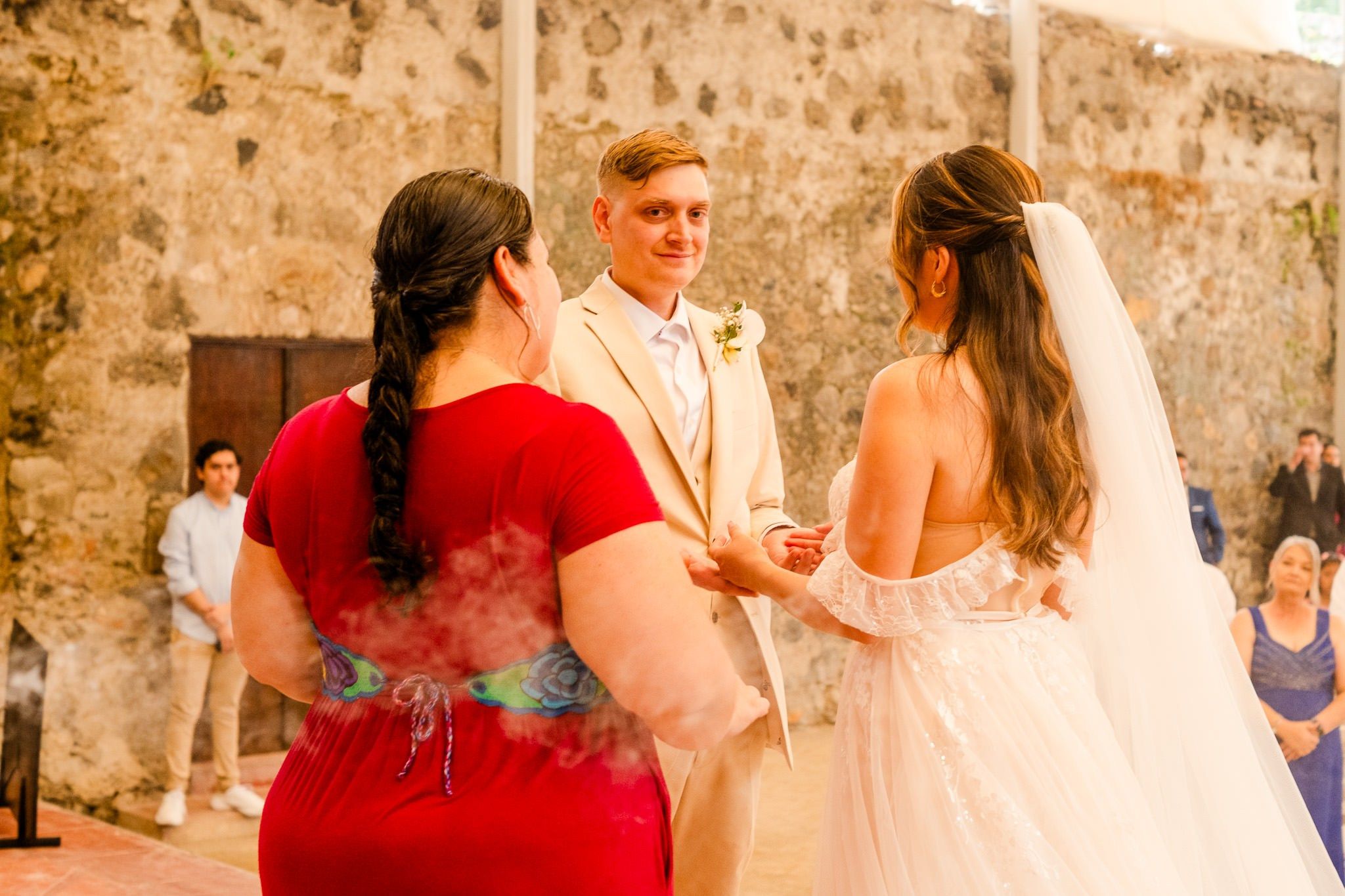 Abril & Dylan / Morelos. Wedding and family photographer in Mexico City