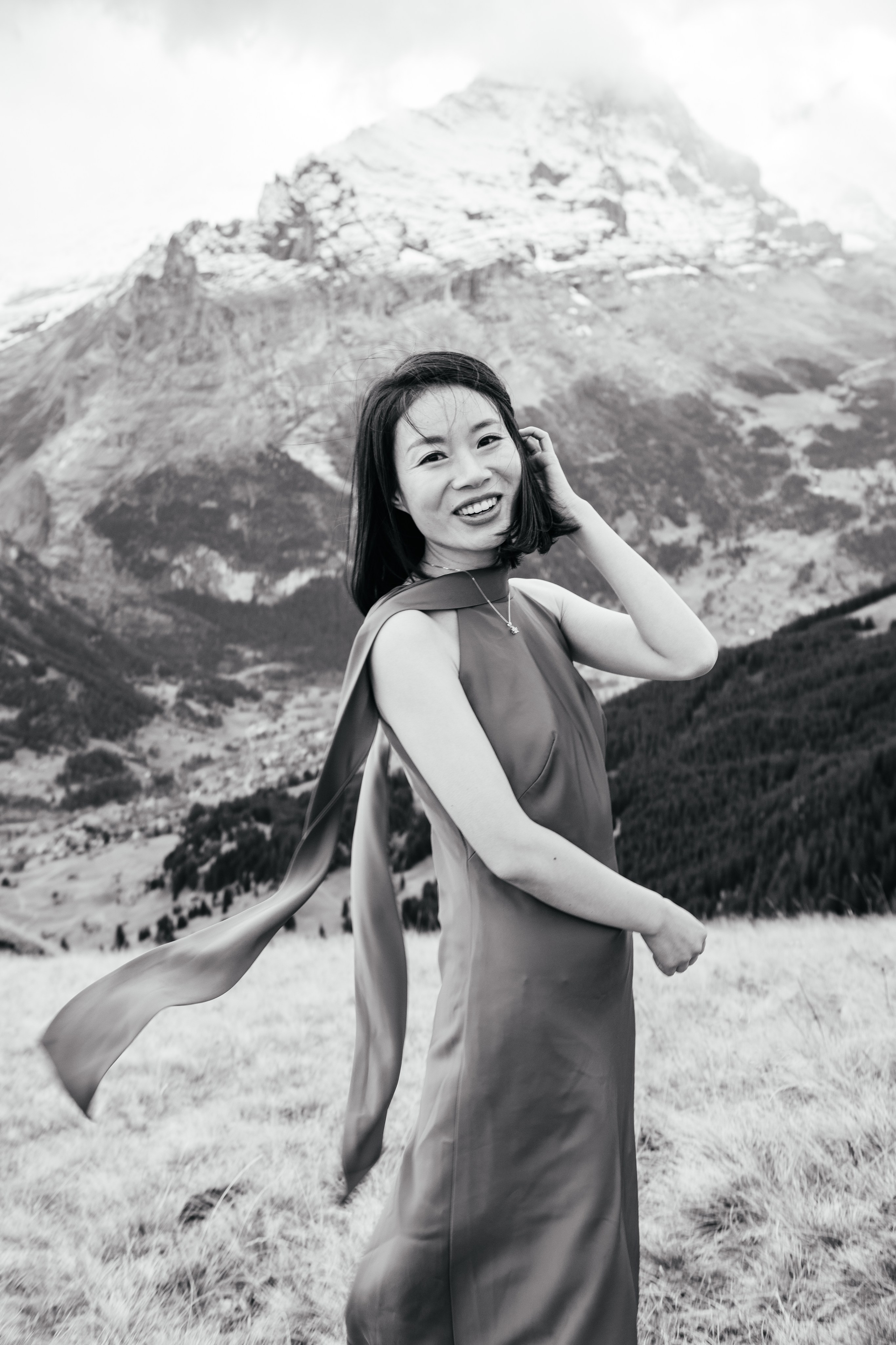 Kaiwen & Xiaoming Grindelwald, Switzerland. I am Elena Altendorfer. Wedding photographer in Zurich and Switzerland