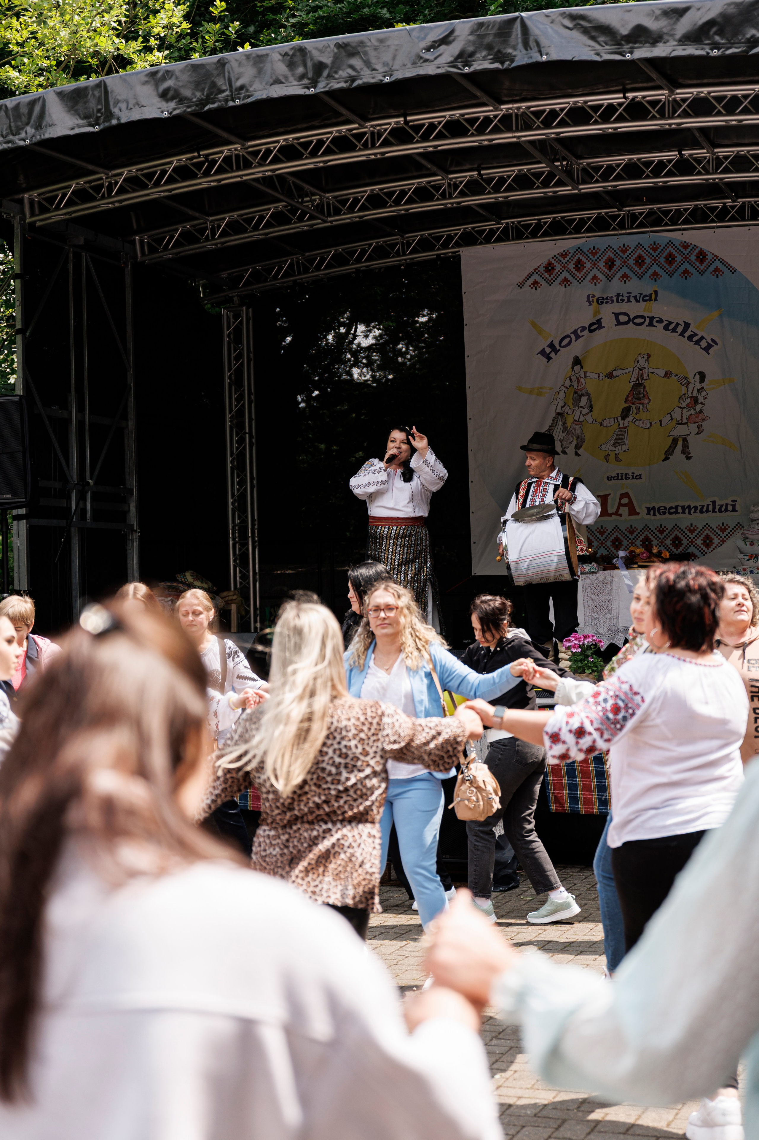 Hora Dorului 2025. Dienstleistungen