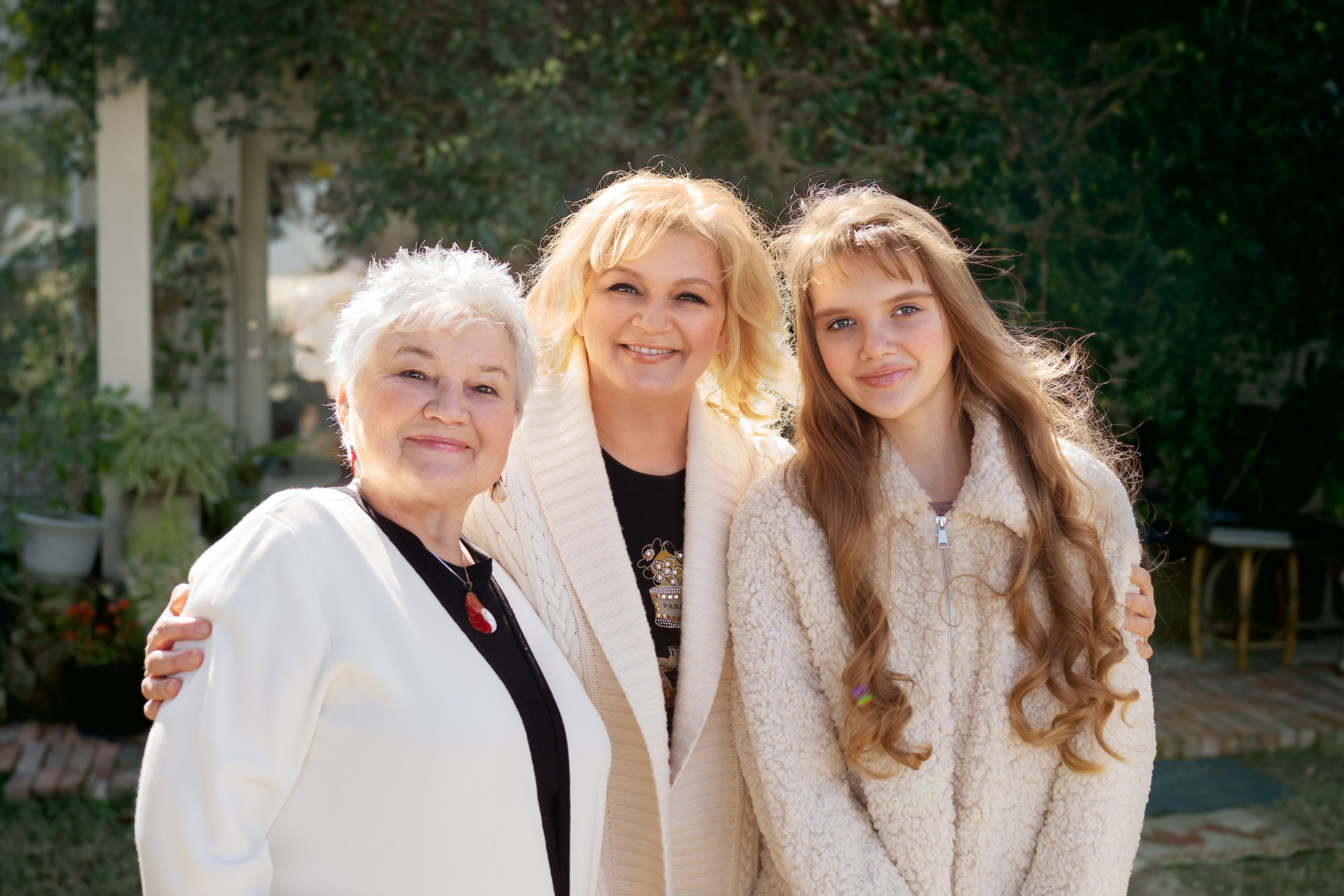 Tatiana, Svetlana and Maya. Photographer Irina Kozhemyakina. Houston