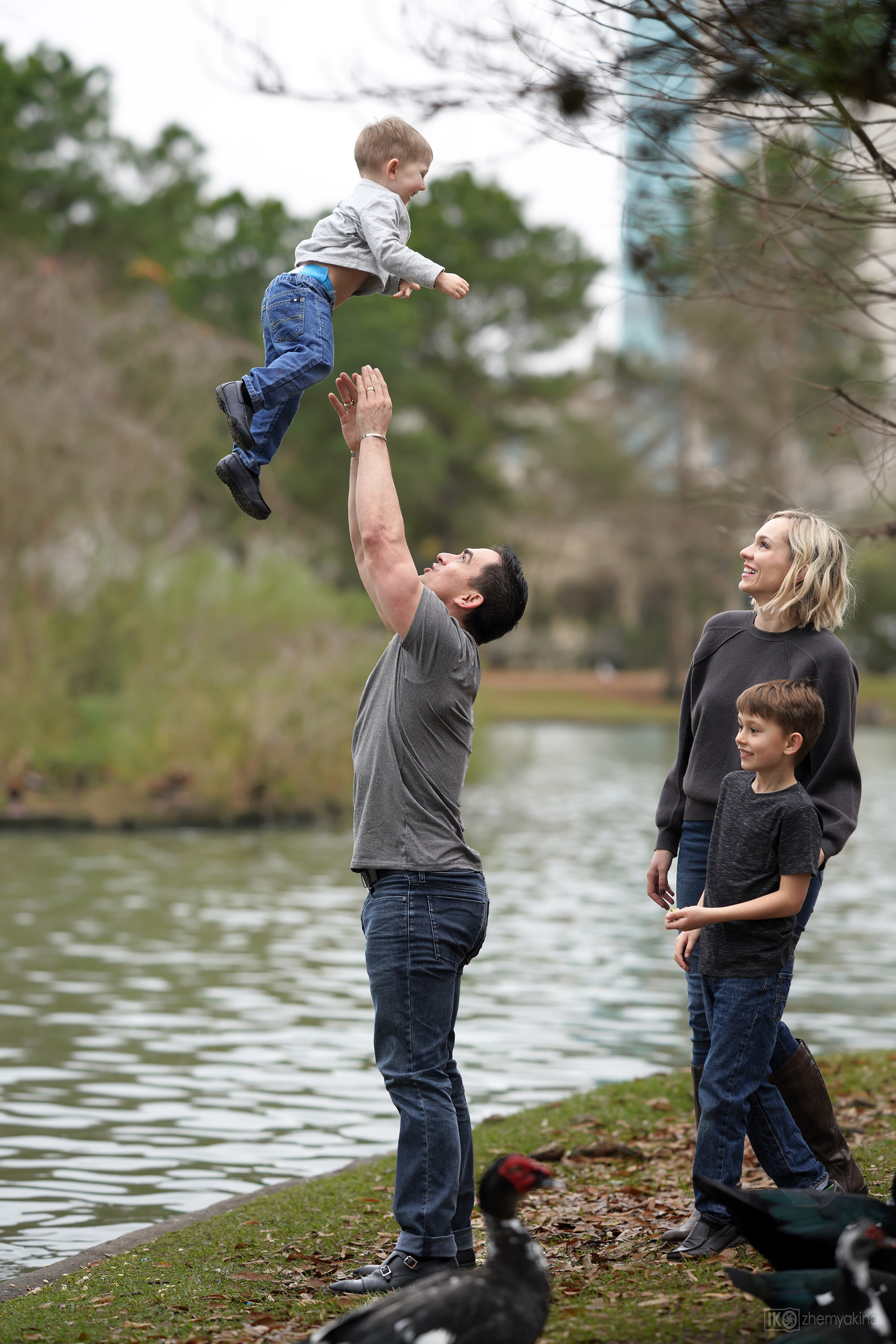 Clothing color — gray. Photographer Irina Kozhemyakina. Houston