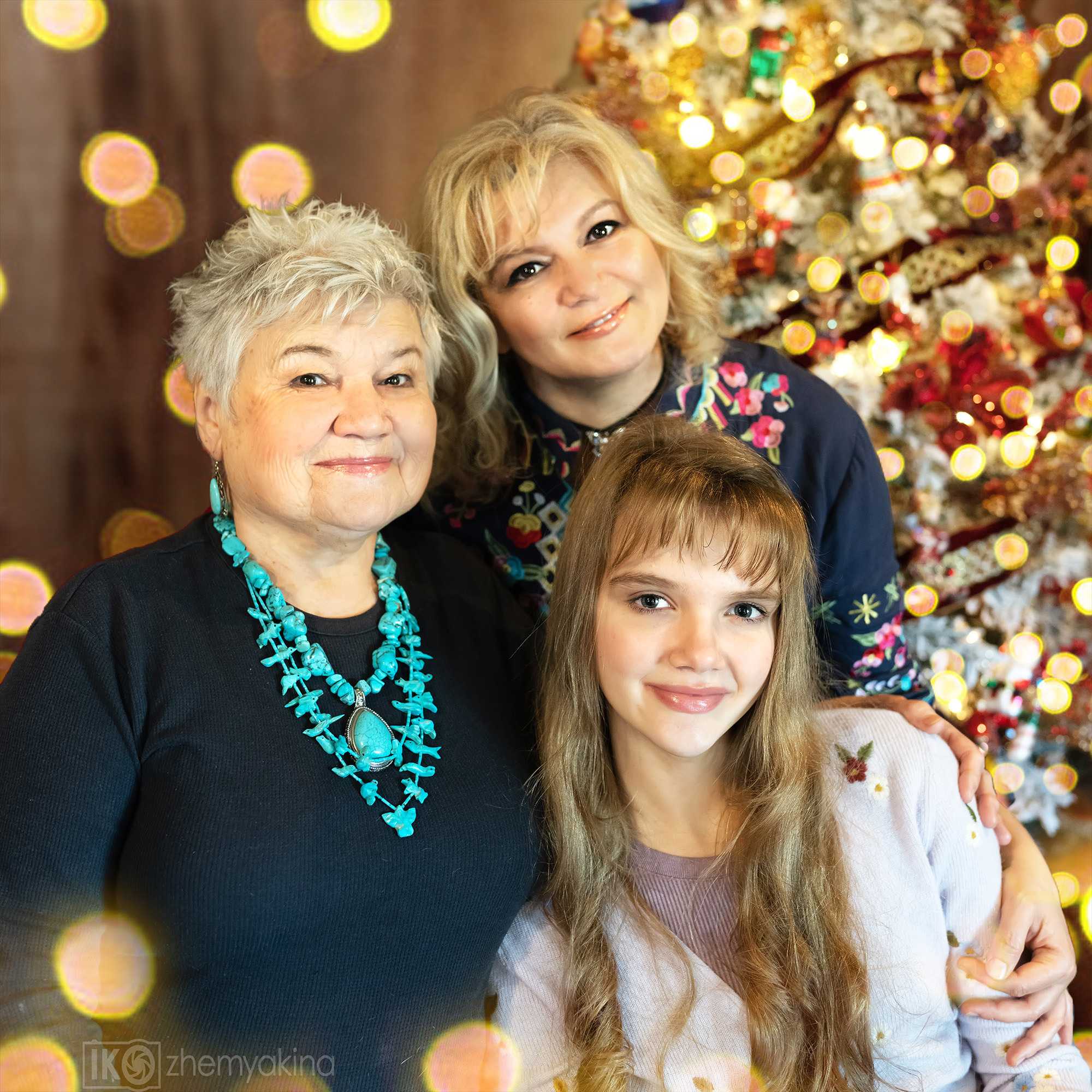 Tatiana, Svetlana and Maya. Photographer Irina Kozhemyakina. Houston
