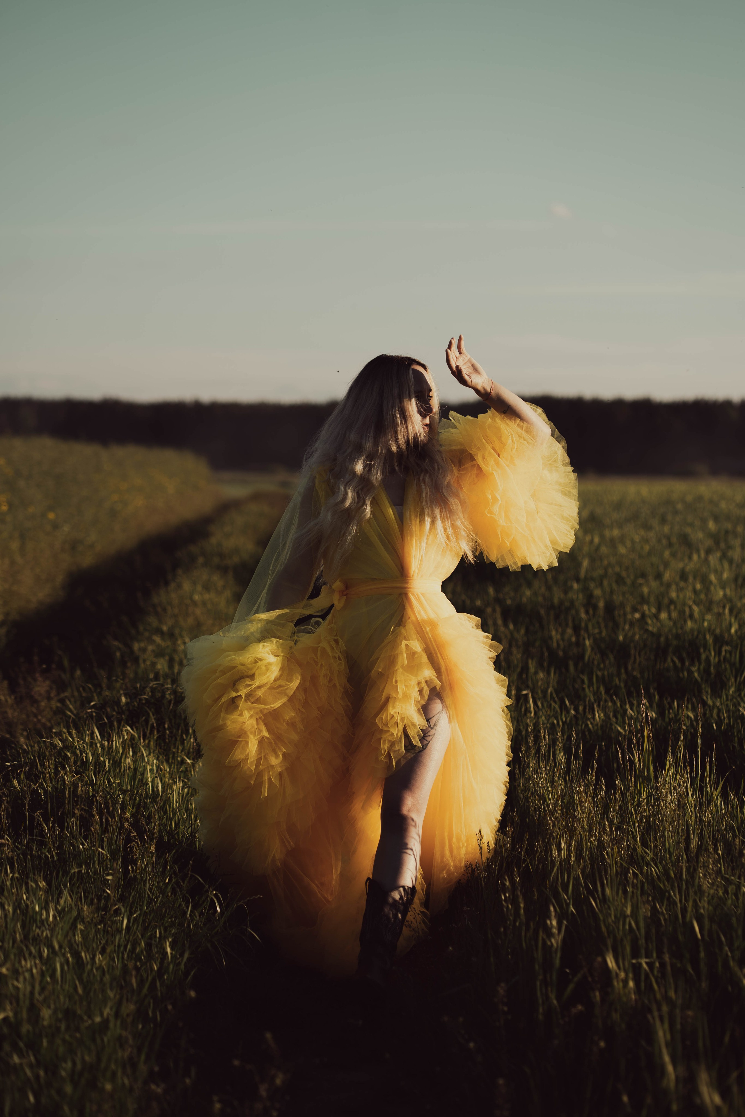 Egle rapsuose. Fotografija — Olga Bojarin