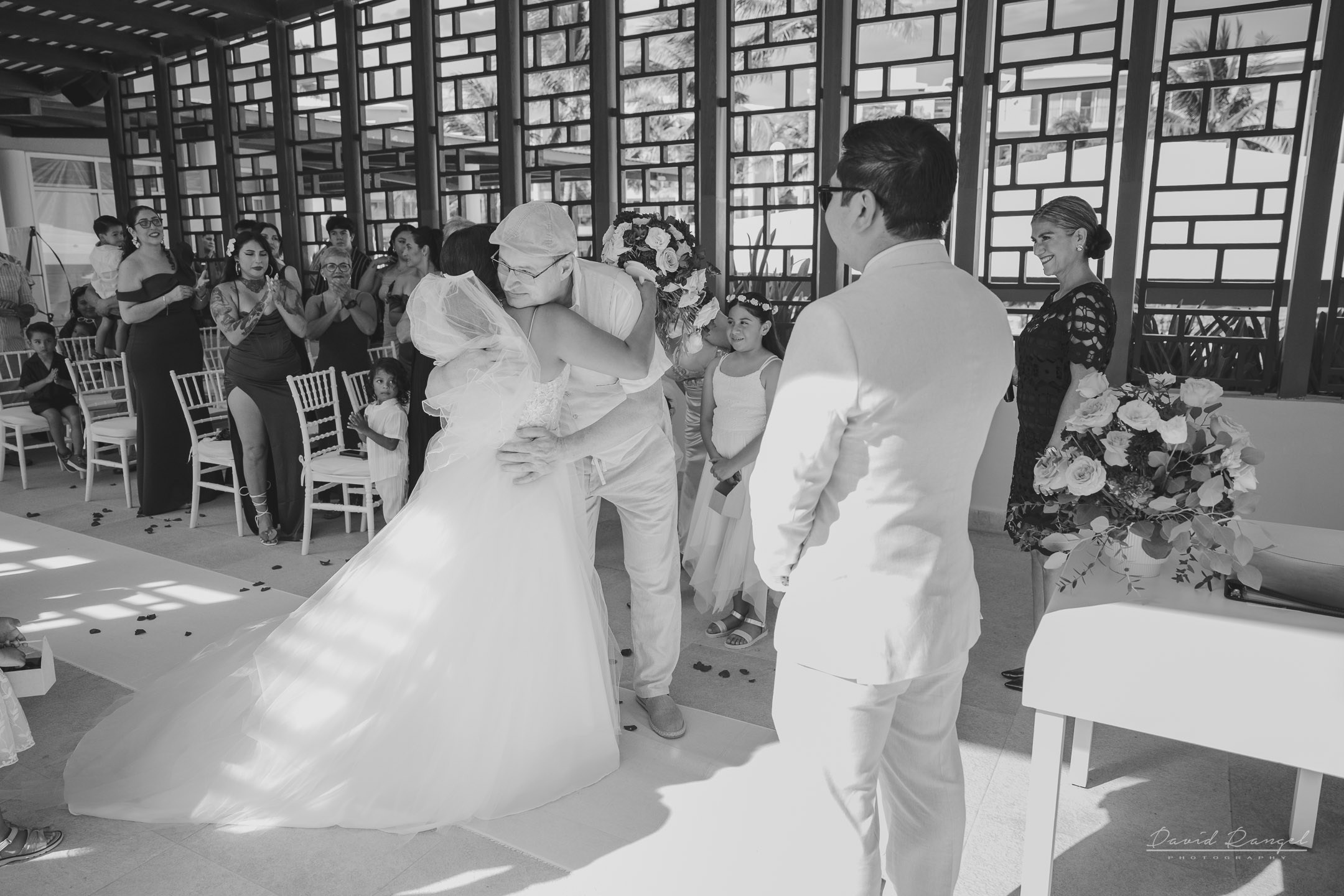 Destination Wedding in the Riviera Maya. Destination wedding photographer based in Cancun and Riviera Maya with service worldwide