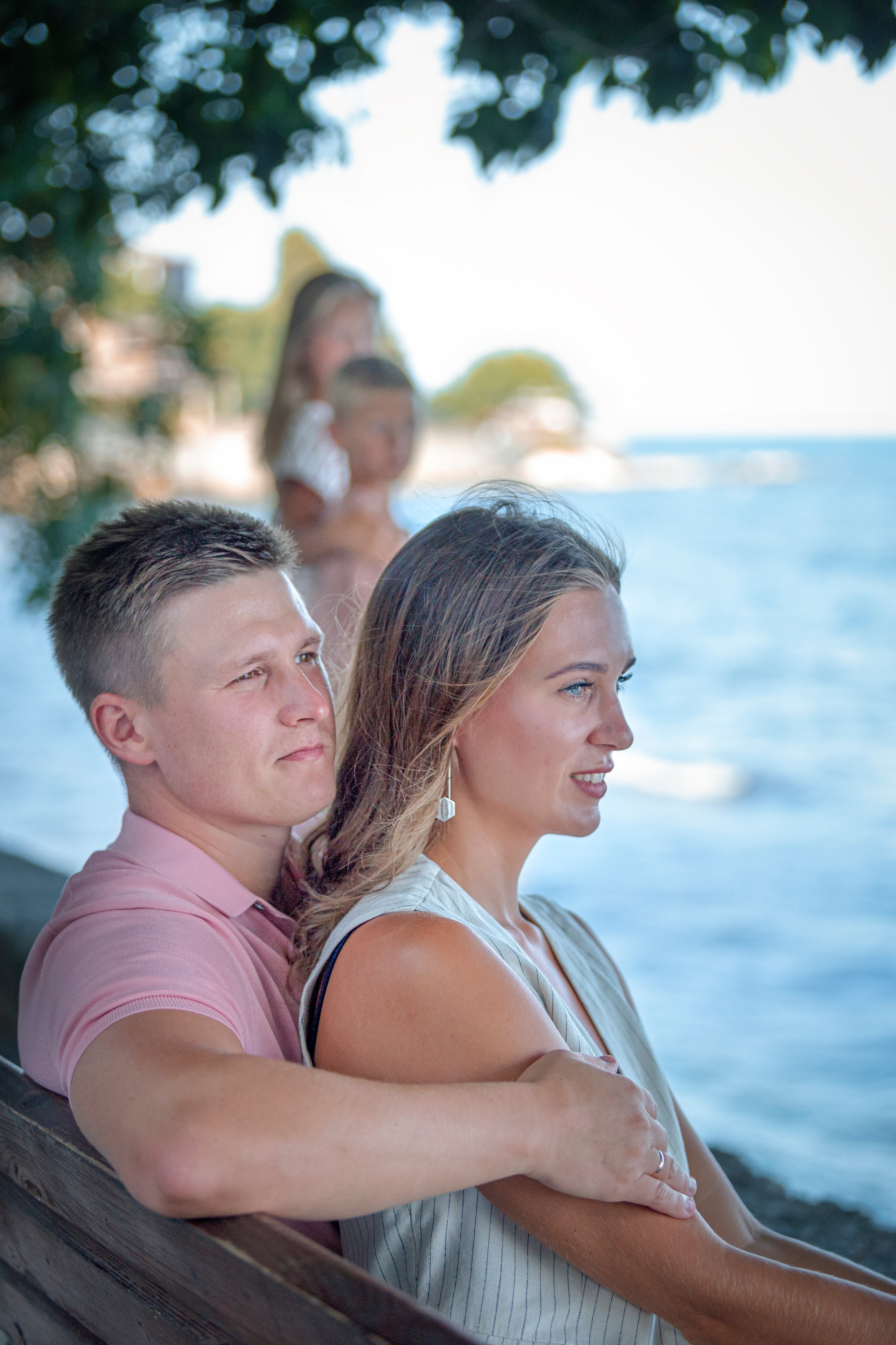 Семейни фотосесии. Фотограф Бургас. Фотосесии в студио и на открито, портрети, заснемане