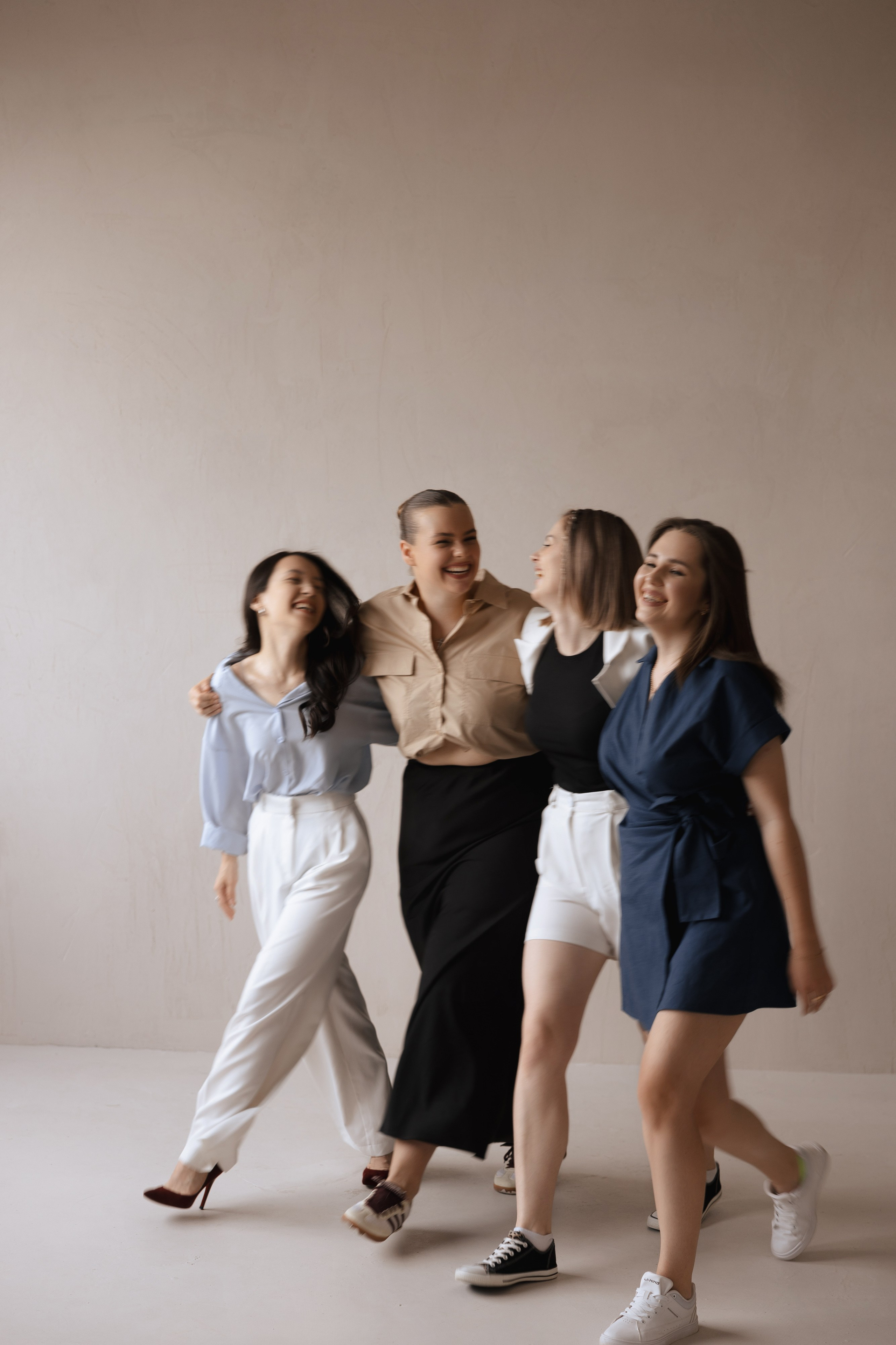 SMM AGENCY. Азимжан Нуритдинходжаев — свадебный фотограф