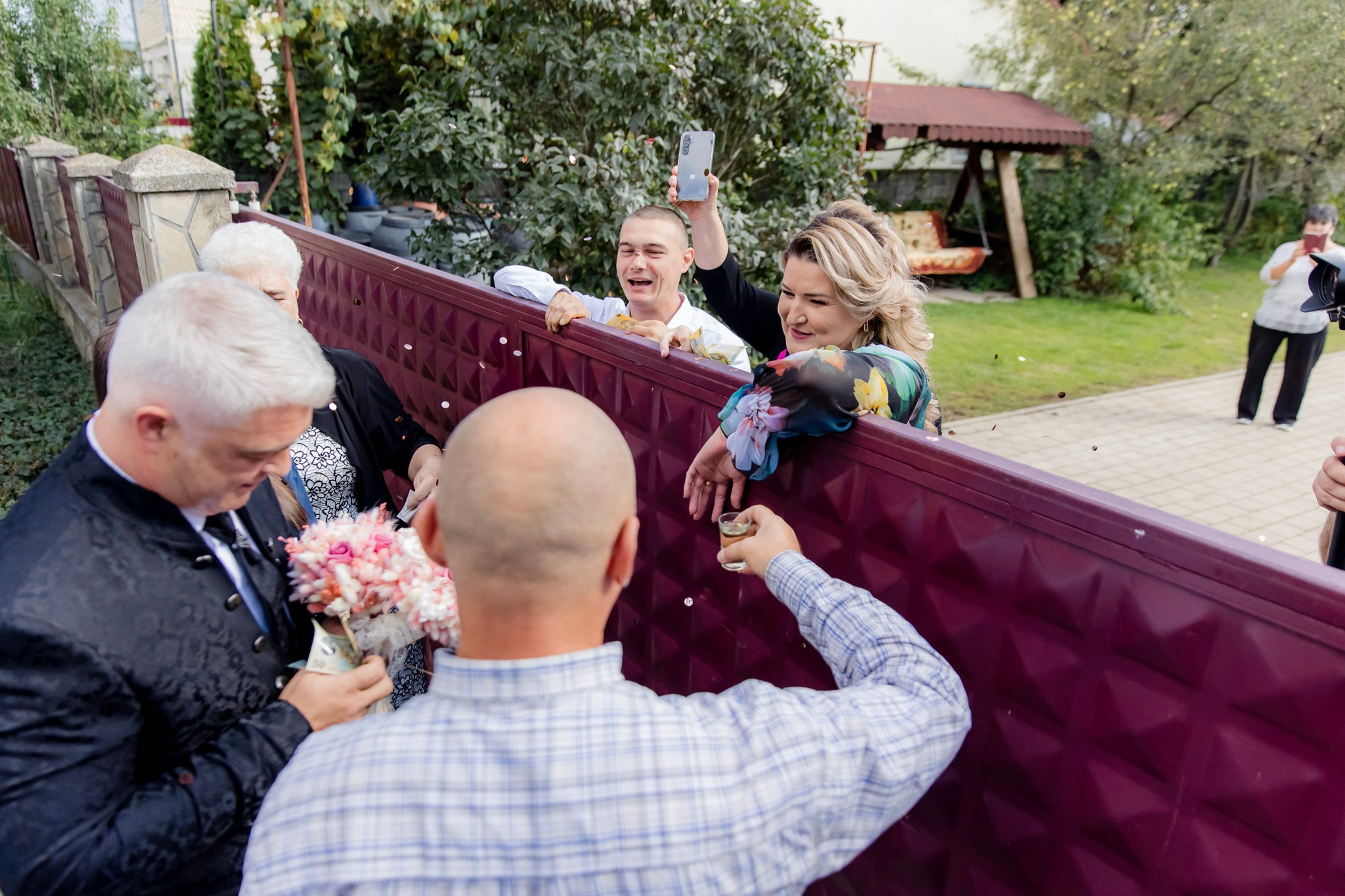 Mihai & Oana. Servicii foto-video profesionale, pentru momente de neuitat