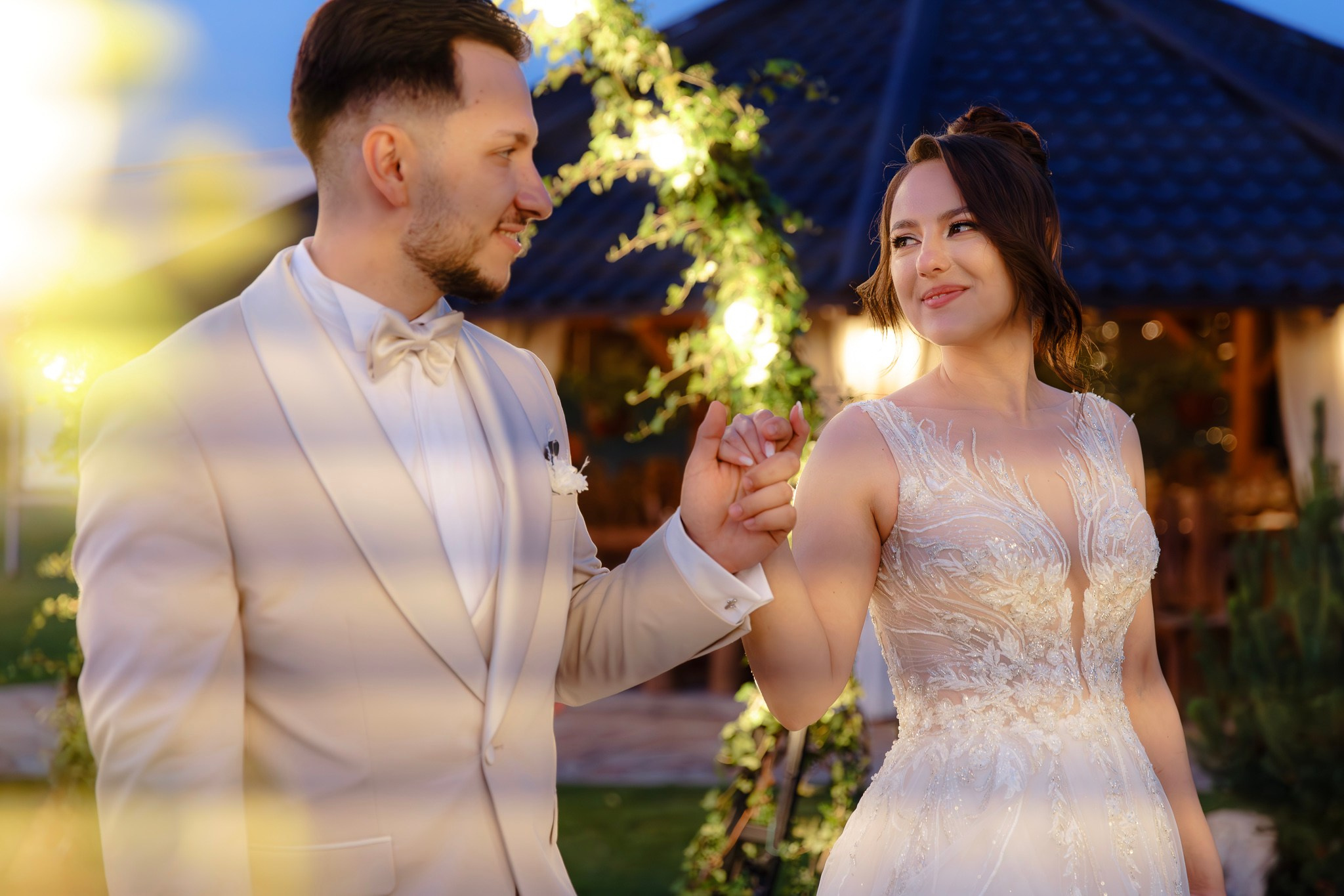 Ioana & Ionuț | Nuntă de poveste la Păstrăvăria Poiana din Mălini județul Suceava. Servicii foto-video profesionale, pentru momente de neuitat