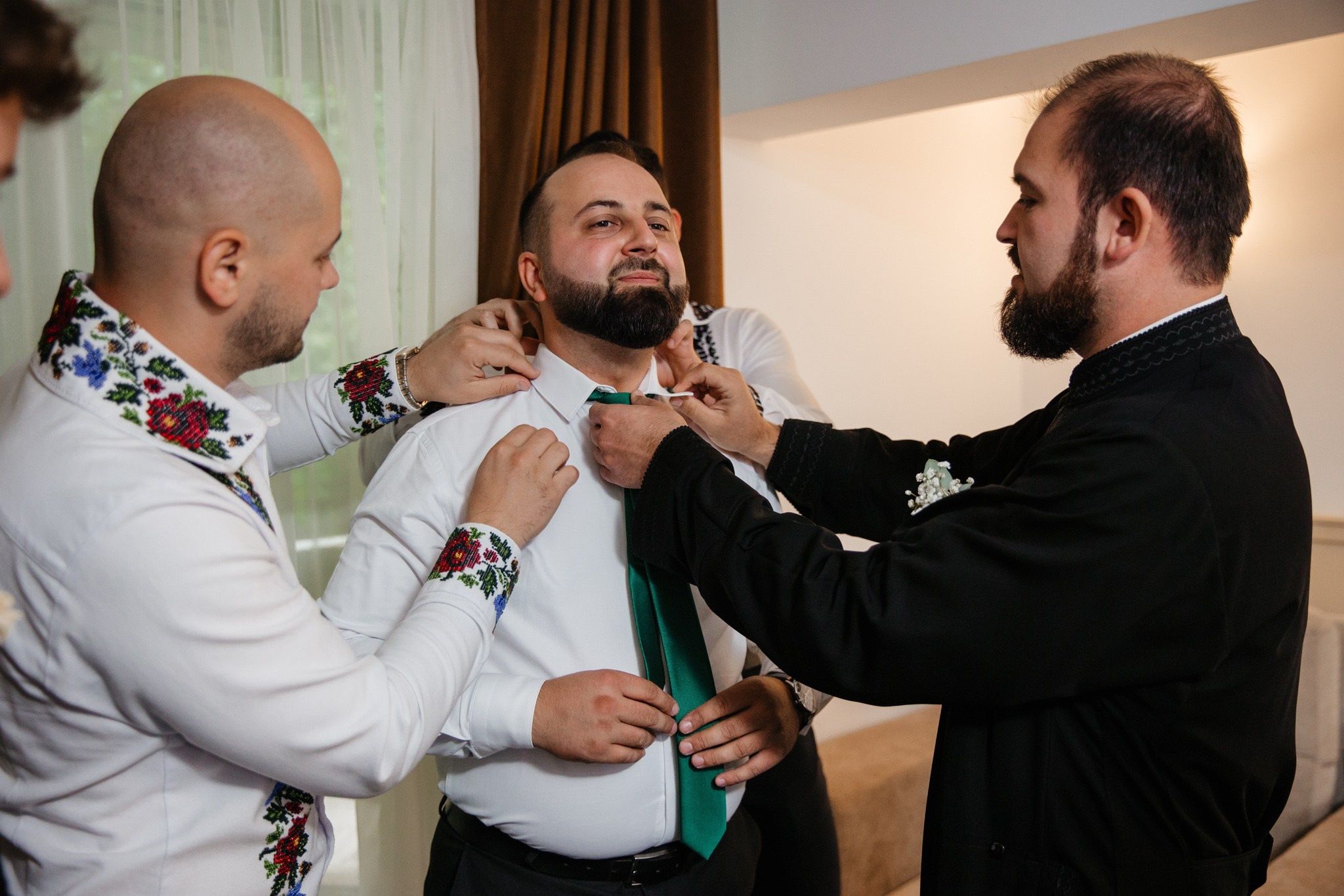 Nunta de Poveste la Sucevița: Cristi și Andreea. Servicii foto-video profesionale, pentru momente de neuitat