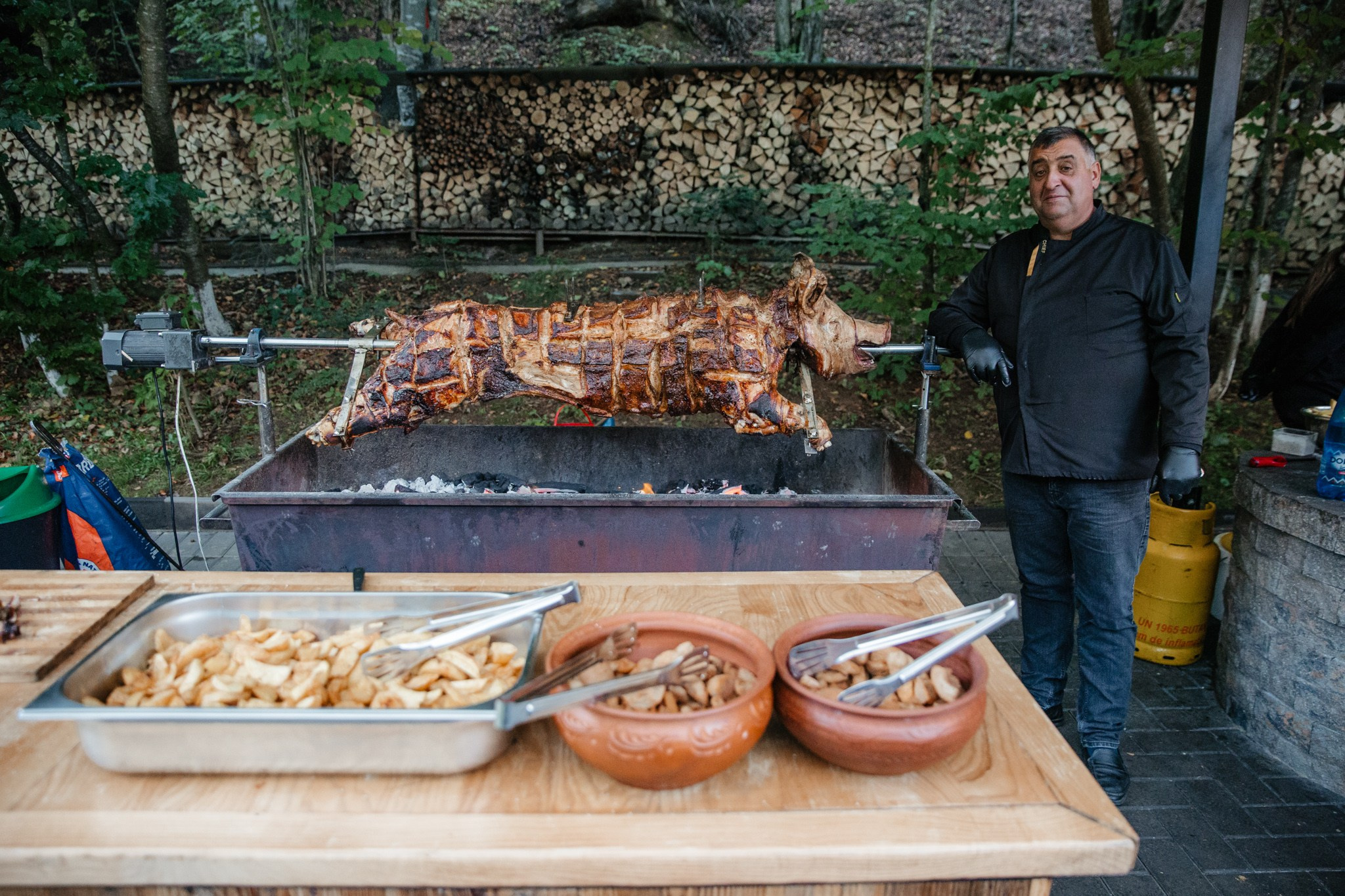 Nunta de Poveste la Sucevița: Cristi și Andreea. Servicii foto-video profesionale, pentru momente de neuitat