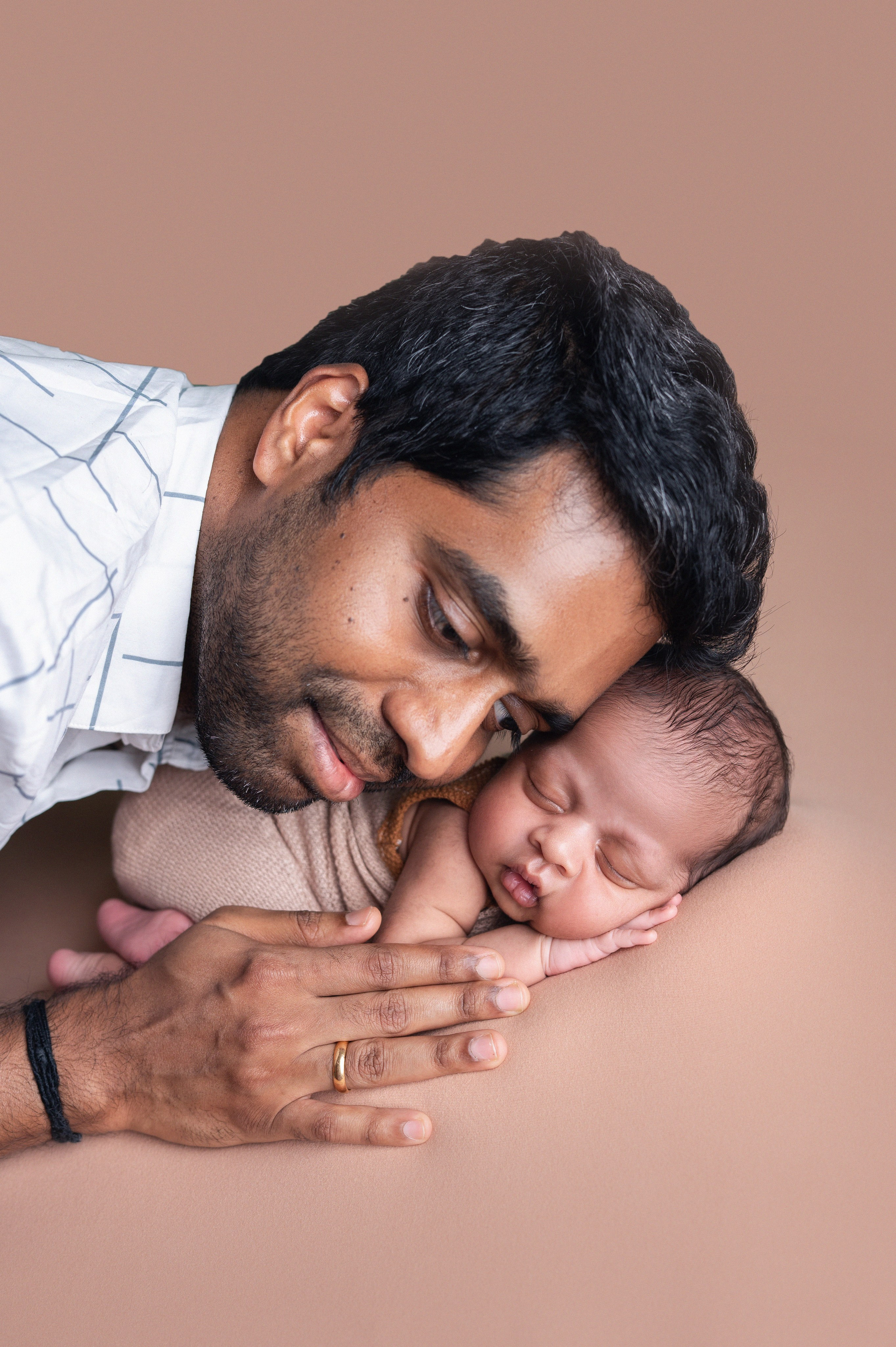 Vihaan 15 days. In-home newborn photography Raleigh & area Katya Kulikova