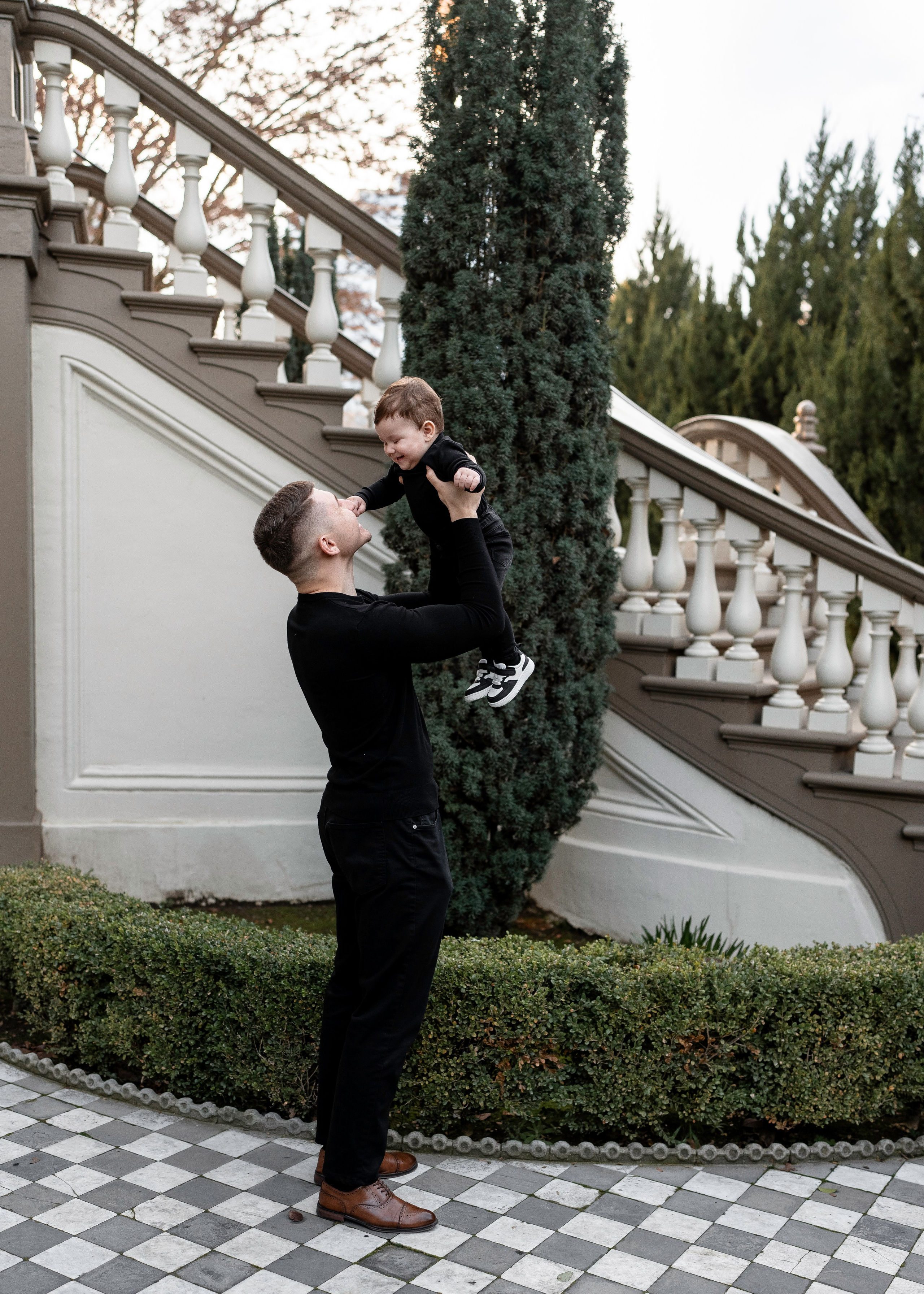 Artem, Nadia & Elisha. Family photographer in Sacramento | Sofia Pavenko