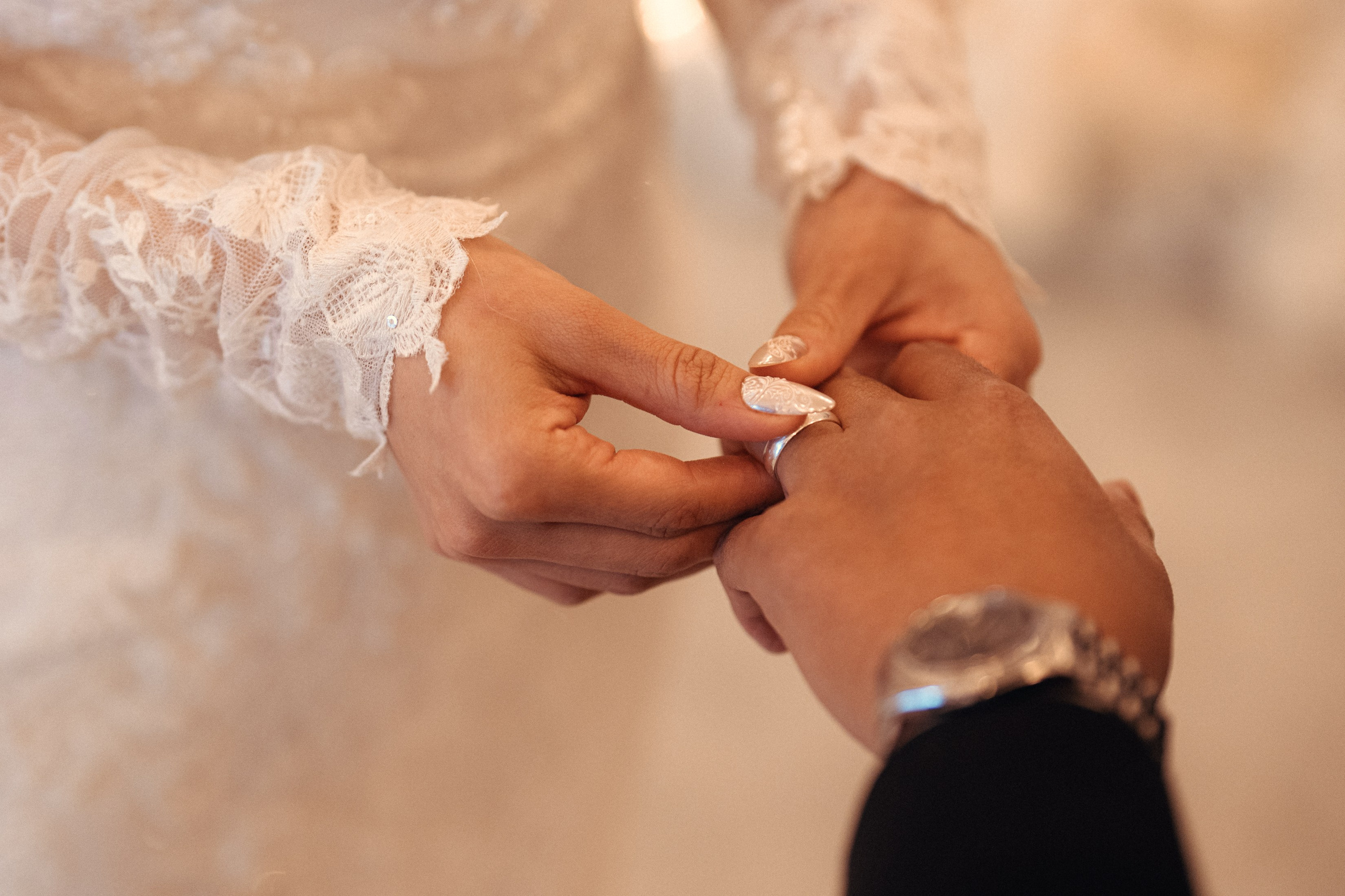 A&R. Wedding & elopement photographer Viktoriya Kravtsov. Las Vegas