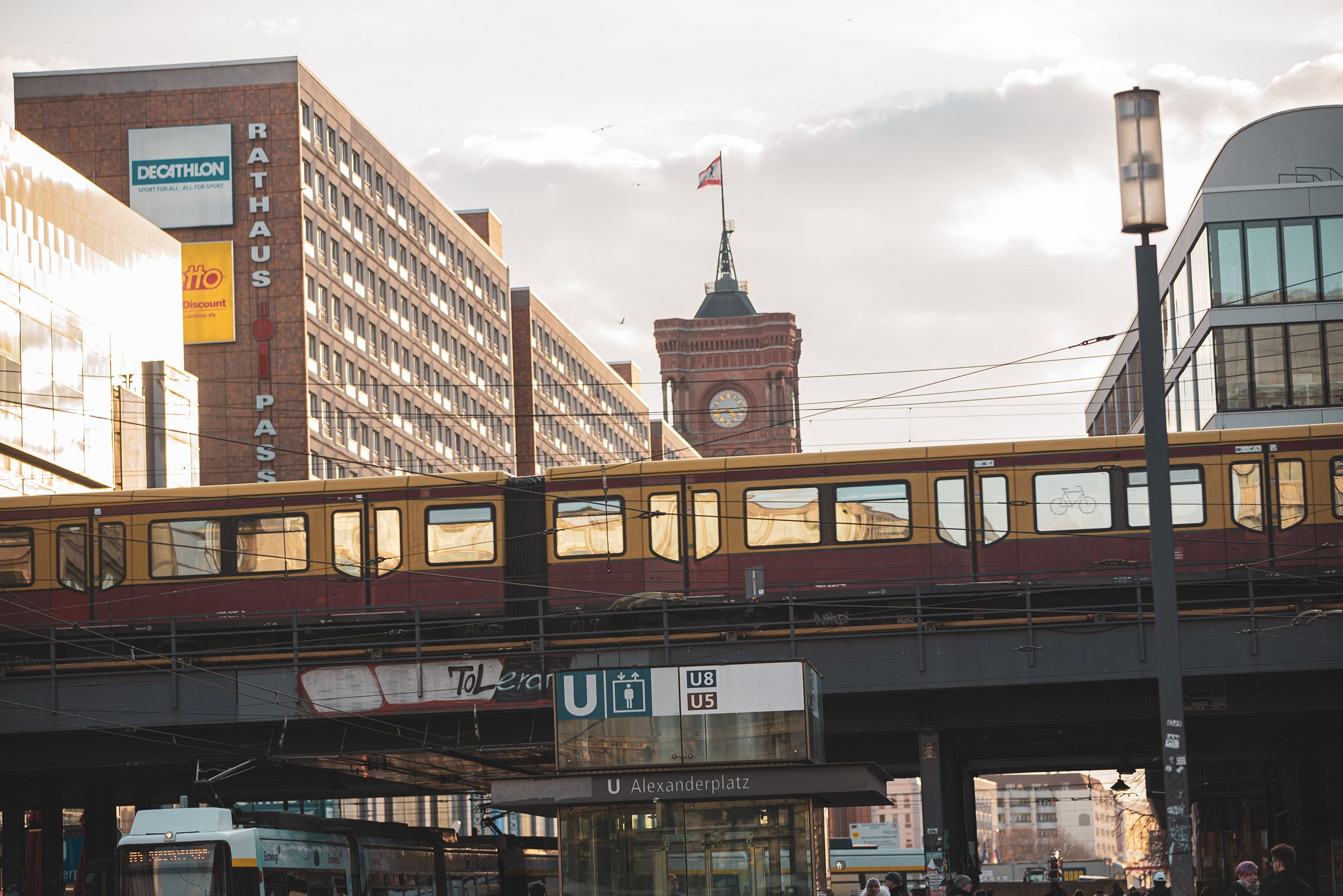 Berlin. Photographer in Yerevan