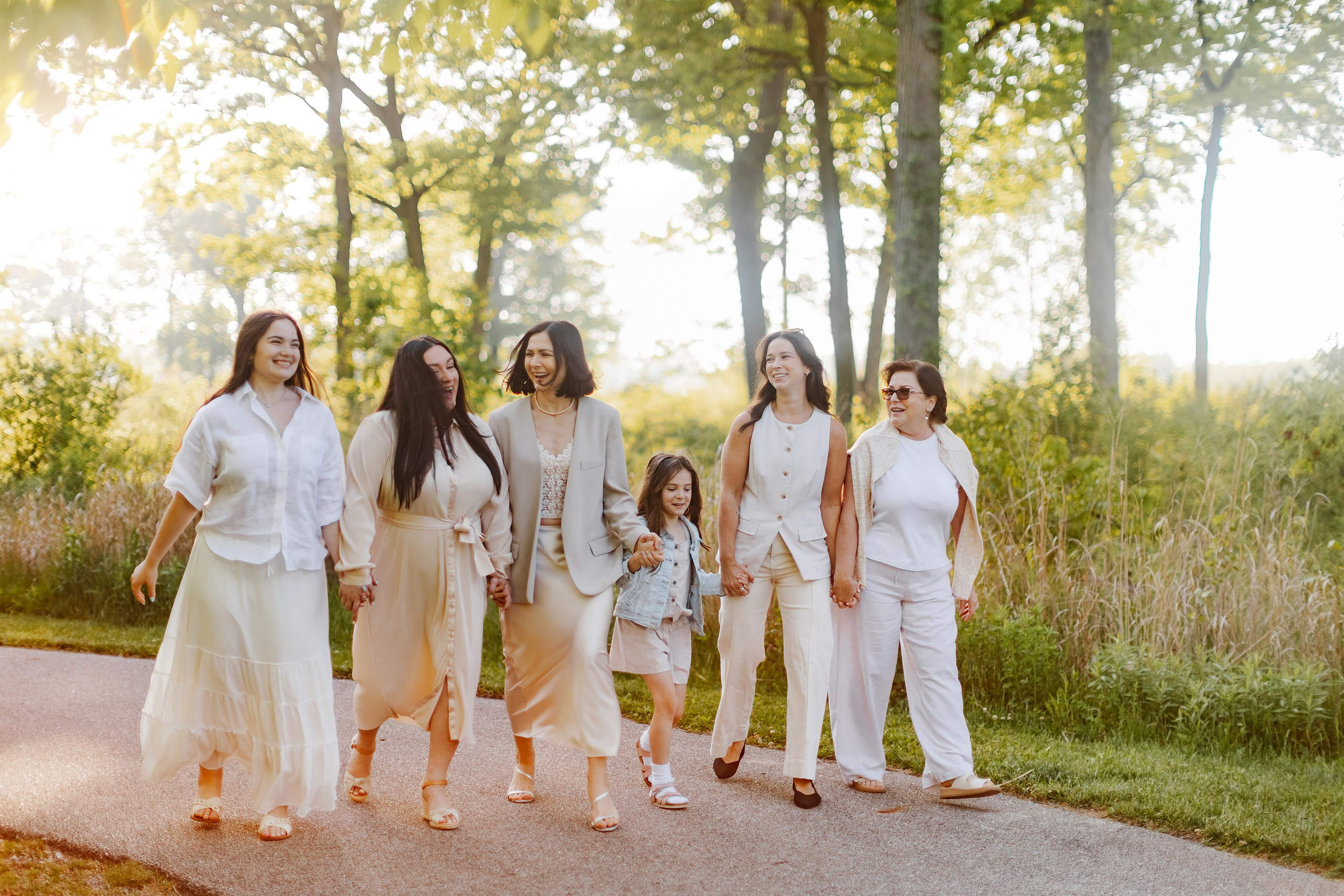 05.24.26 Family Photoshoot. Wedding family event photographer in Chicago Nick Yushevich