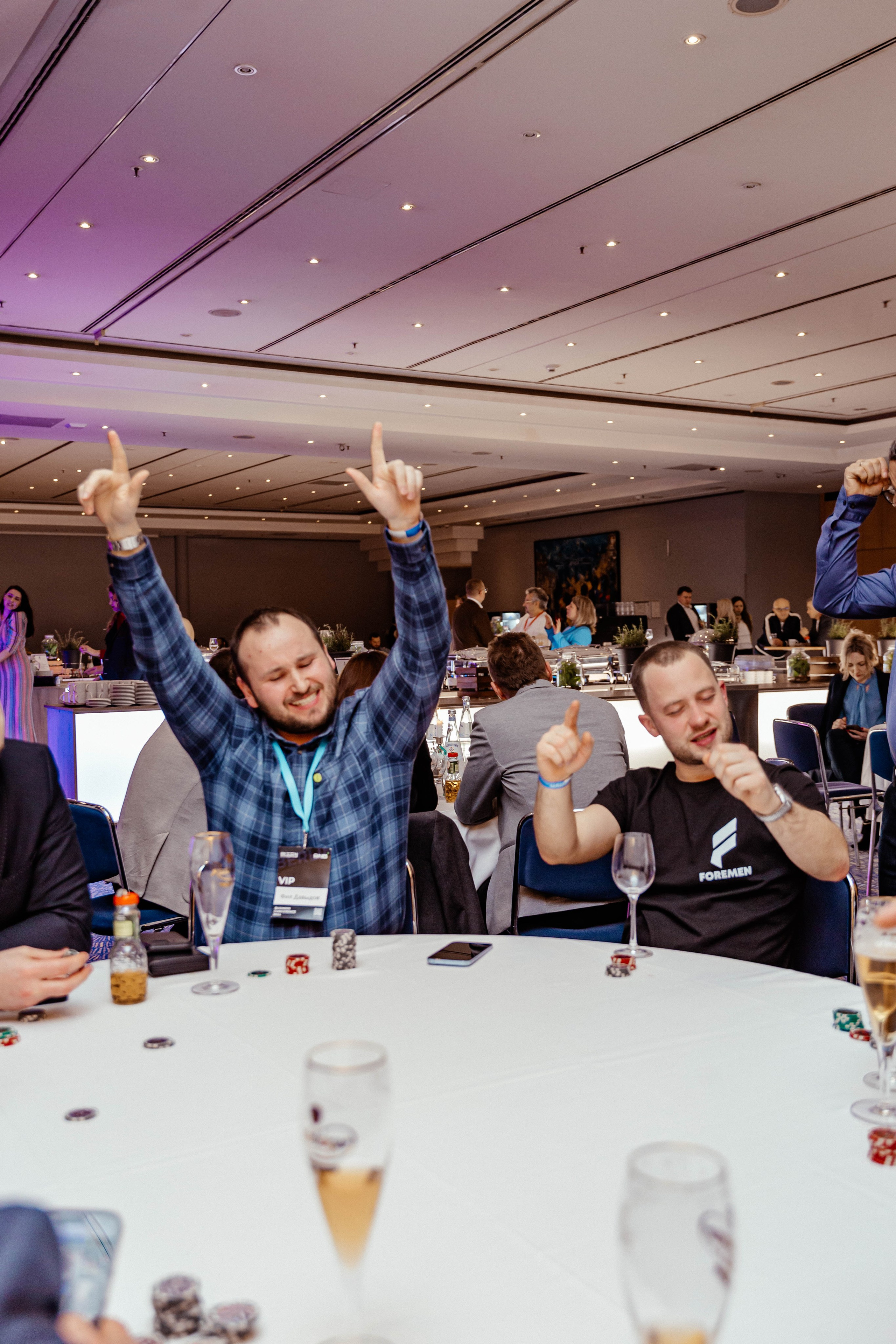 Club Bizon. Portrait family photographer in Berlin Elena Zakh