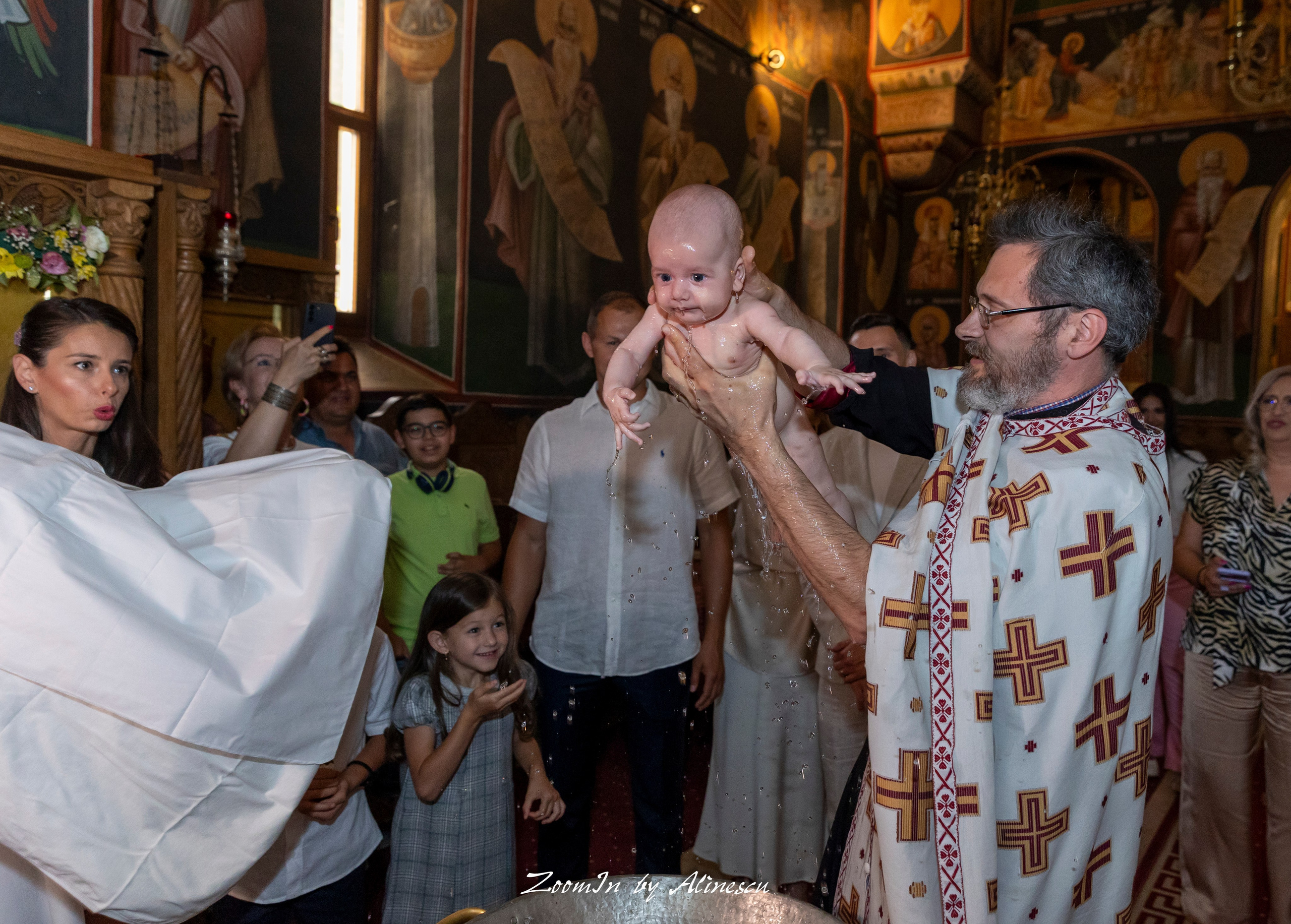 Botez. Fotograf profesionist de eveniment ce captureaza povesti si emotii
