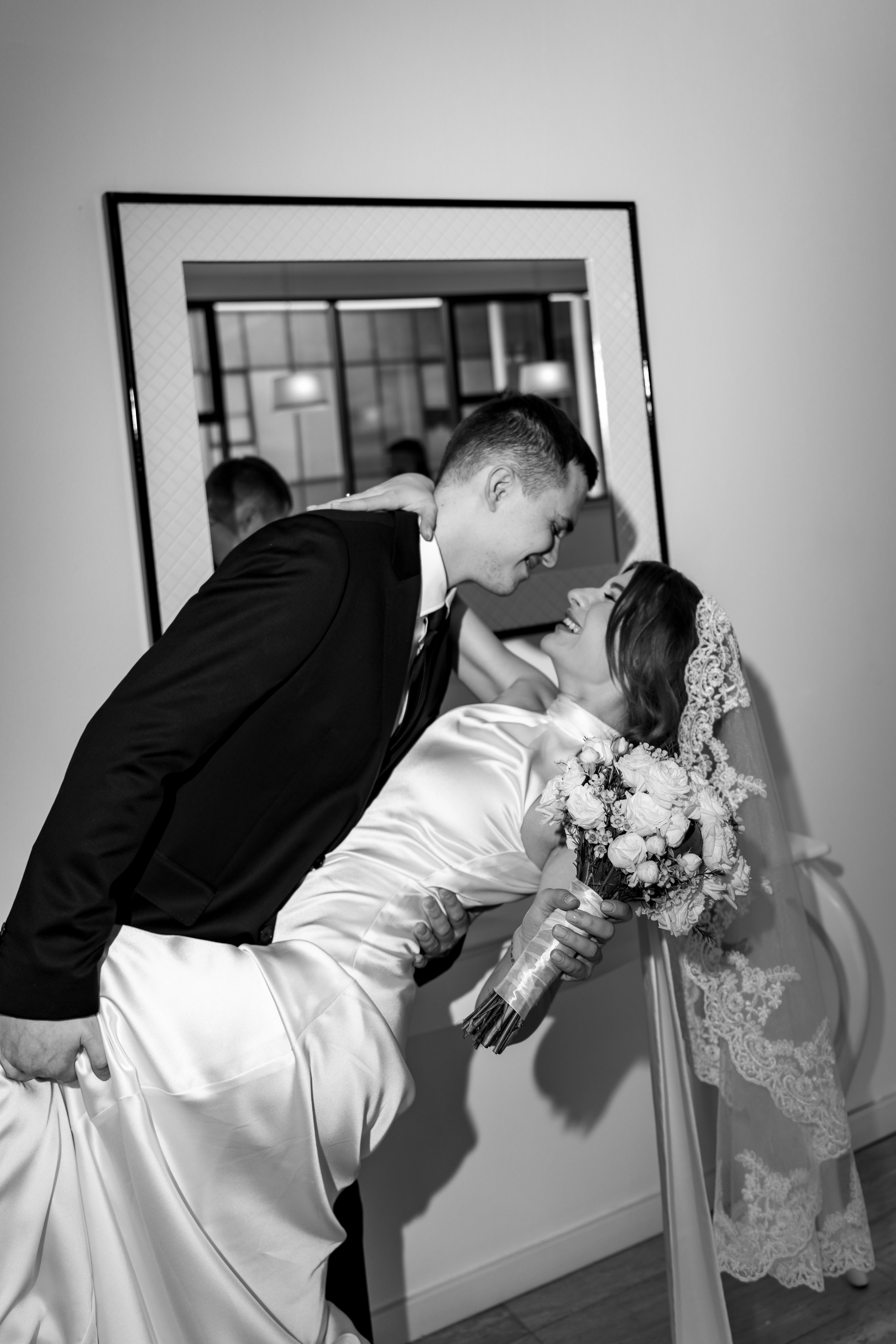 Анонс свадебных фото из Кутаиси. Свадебные фотографы в Грузии, Армении. Макс Коваленко и Лара Татосян. Свадебный видеограф