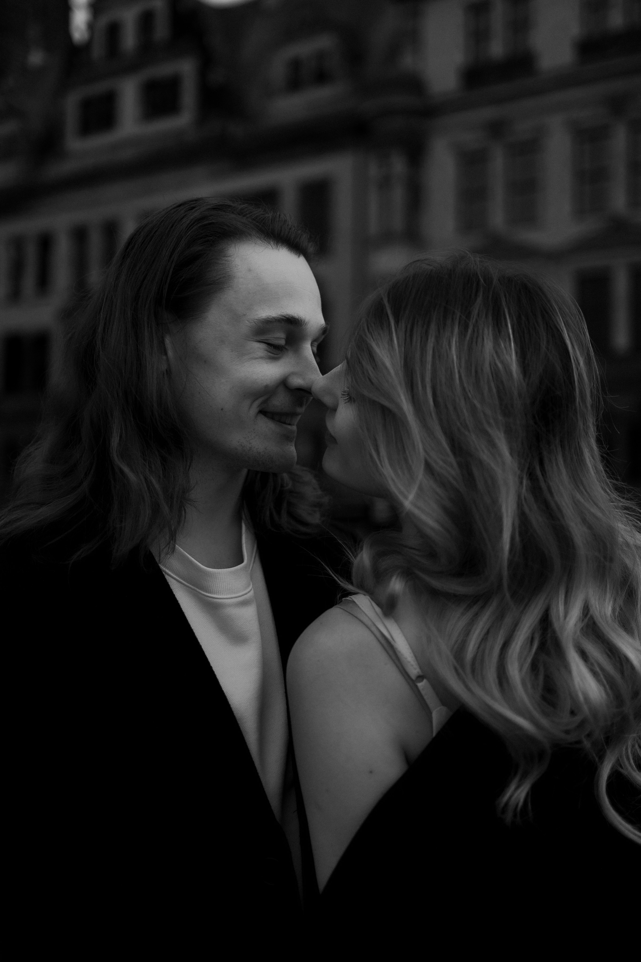 Black&White Love Story in Dresden. Emotional&Cinematic Couple Photography by Kristina Kozheltsova. Kristina Kozheltsova- Soulful Portrait&Lifestyle&Love Story Photographer in Leipzig, Germany
