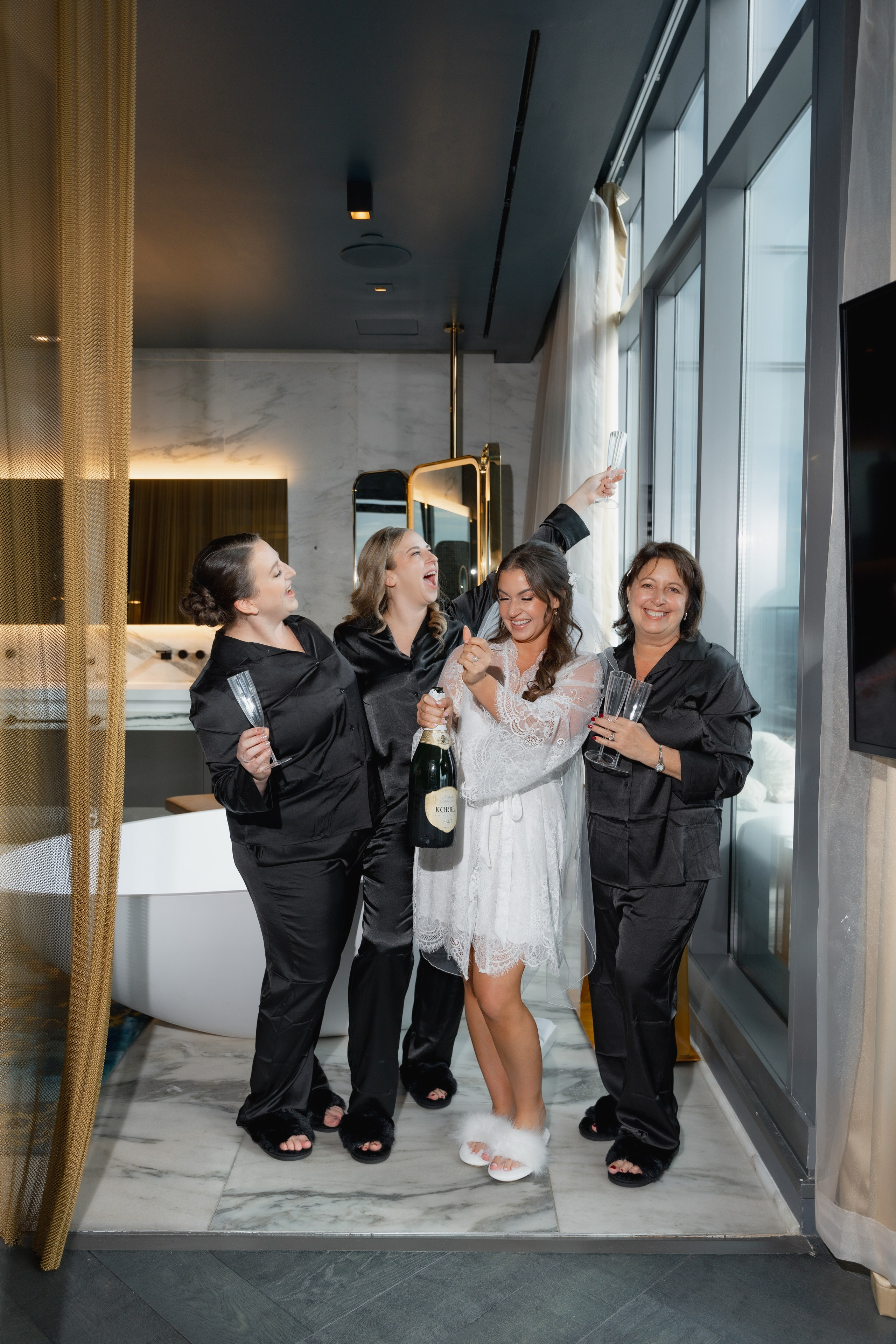 Leigh and Jennifer wedding day. Anna Krasnova Wedding photographer