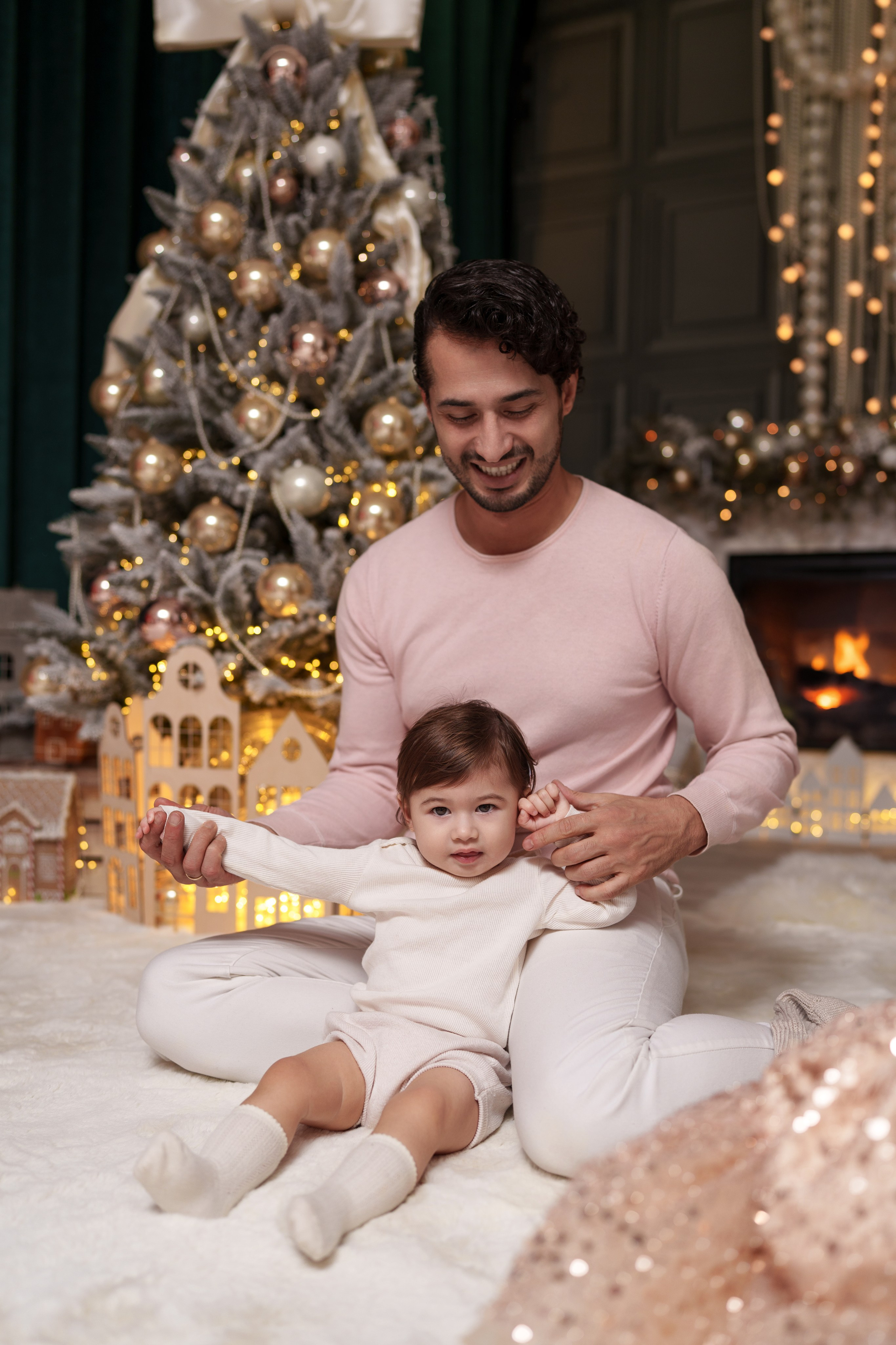 Weihnachtsfotoshootings. Anna, Fotografin aus Wien, Österreich. Ich fotografiere in folgenden Genres: Babybauch-, Familien-, Mode- und Weihnachtsfotografie