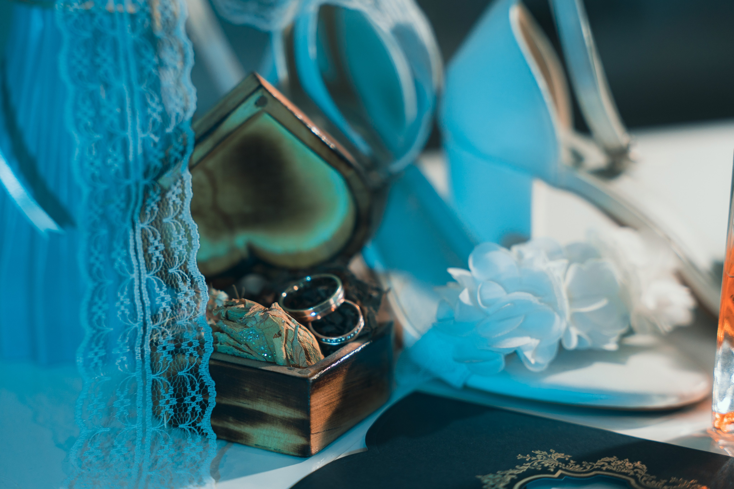 Pregătiri Nuntă – Fotograf & Videograf Detalii Oradea