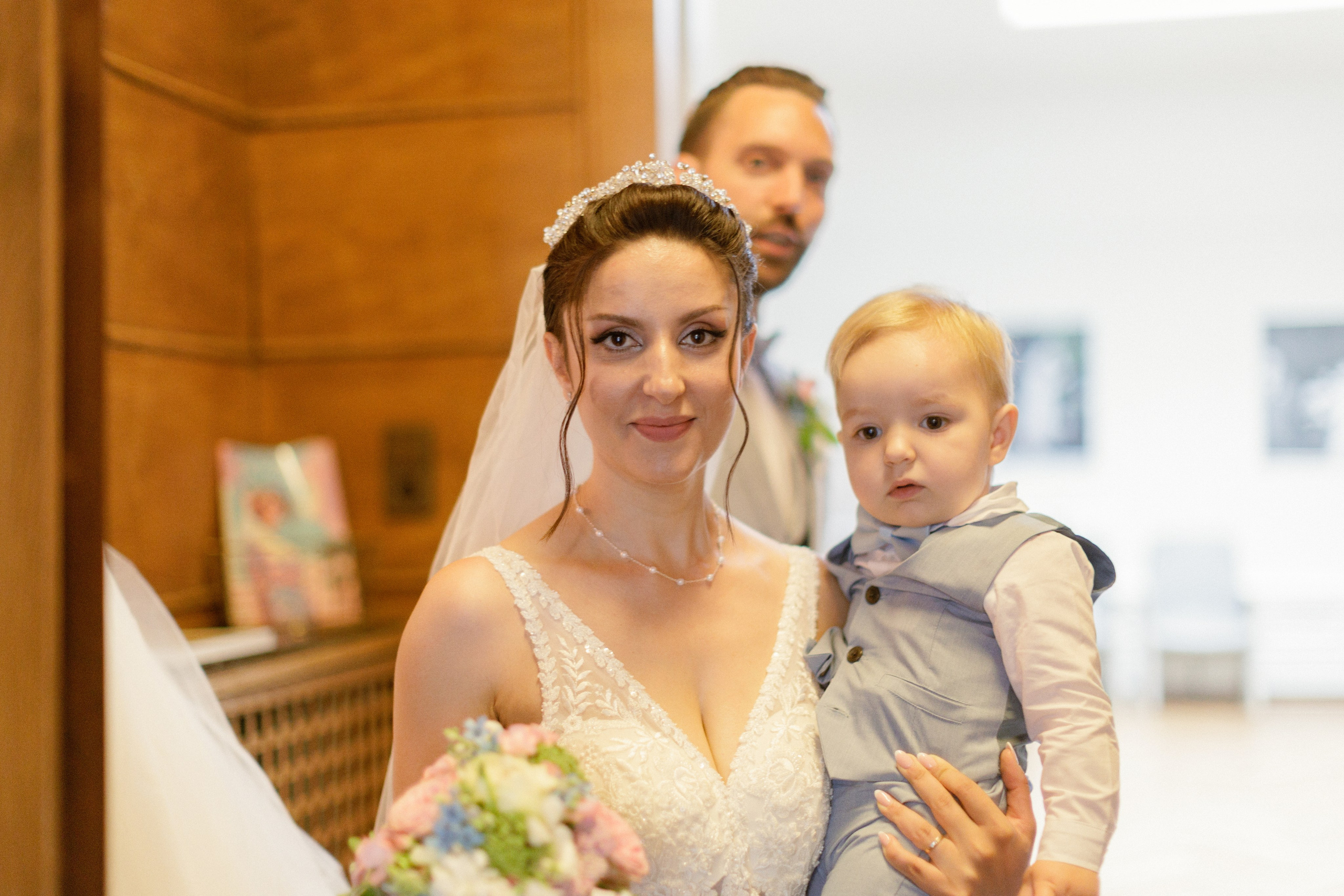 Hochzeitsfotografie in der Weißen Villa Elmshorn | Historischer Charme in Schleswig-Holstein. Hochzeitsfotograf und Hochzeitsvideograf aus Hamburg | Roka21Film