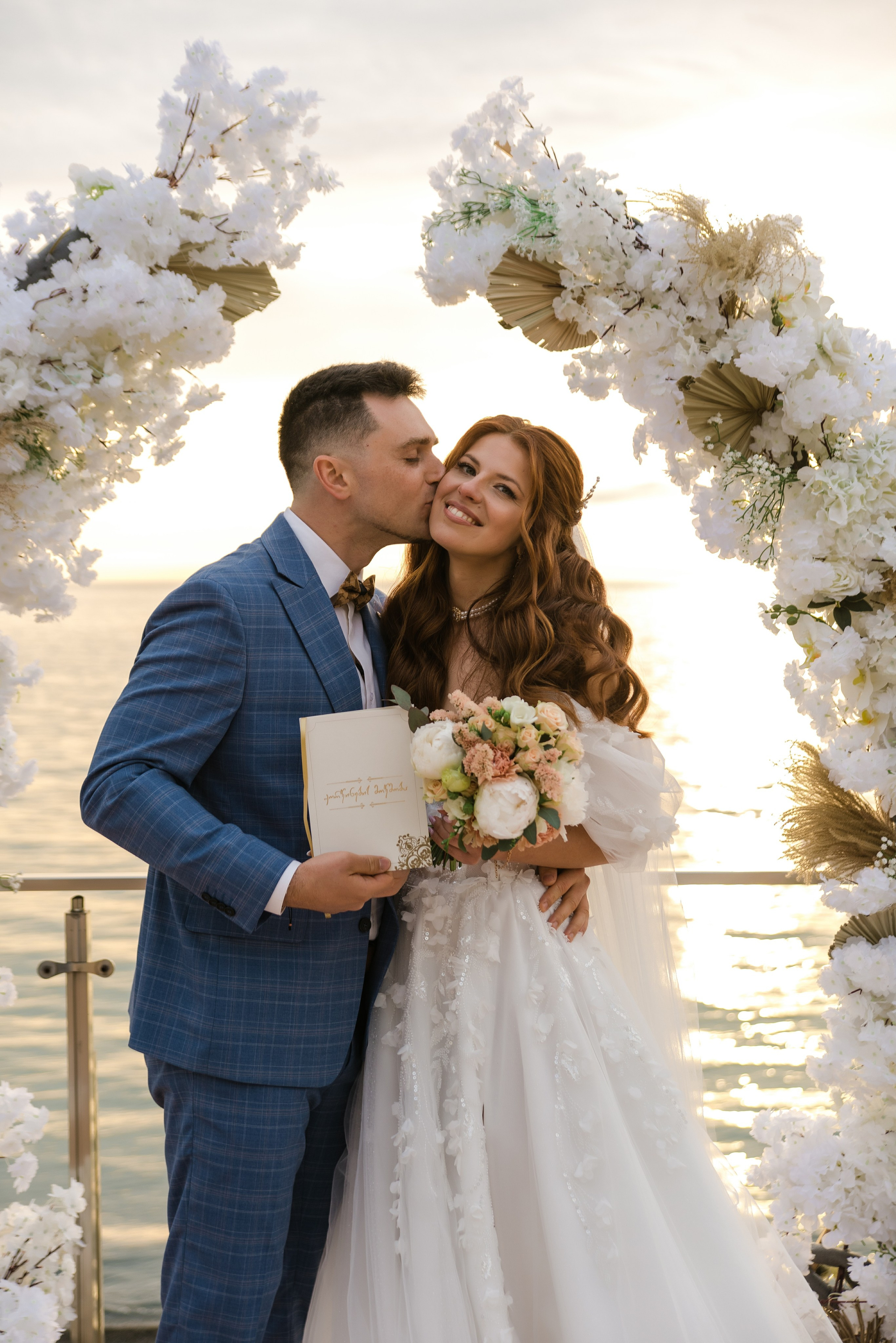 Свадьба на море в Батуми. Свадебные фотографы в Грузии, Армении. Макс Коваленко и Лара Татосян. Свадебный видеограф