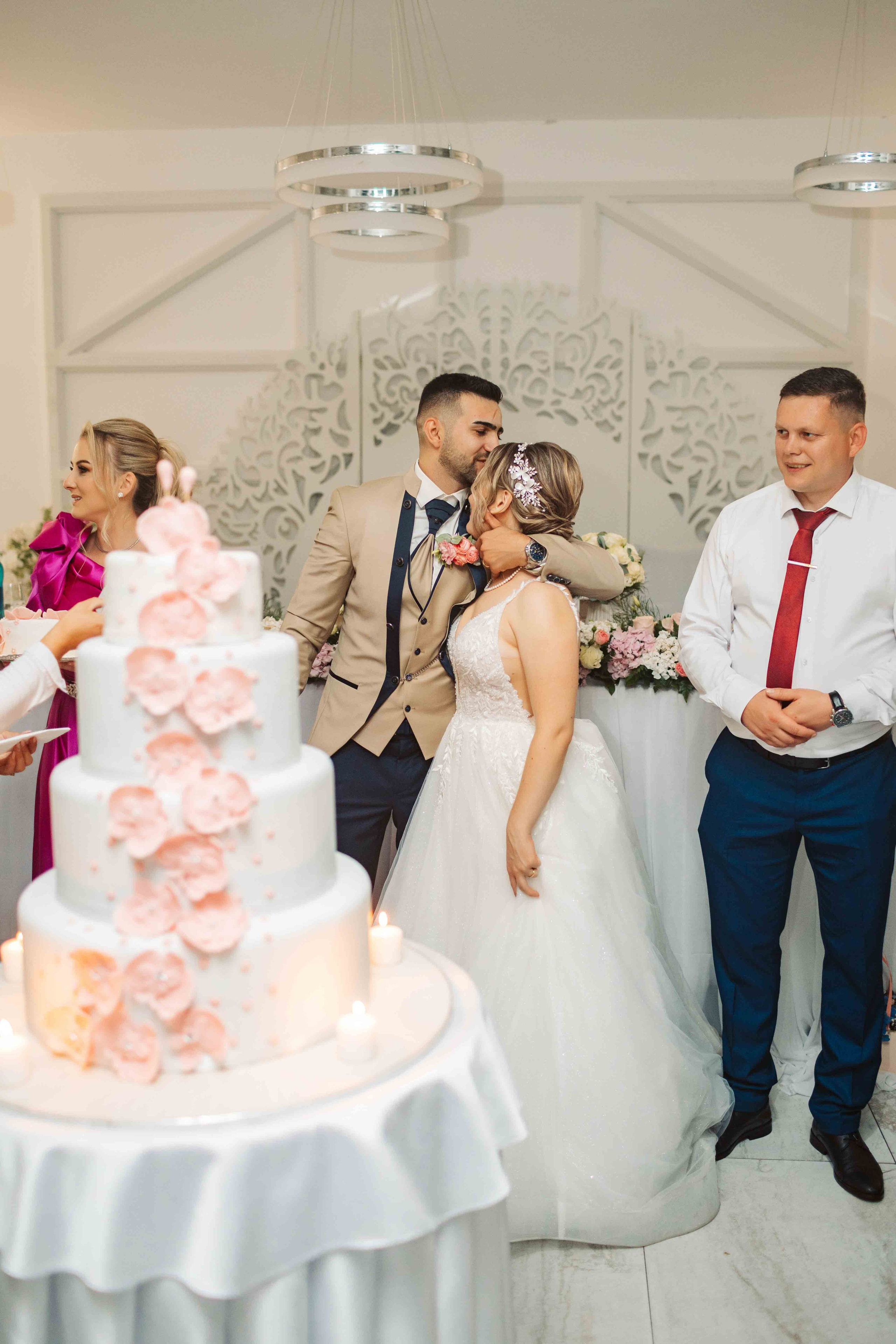 Diana & Lorand. Contrast Studio