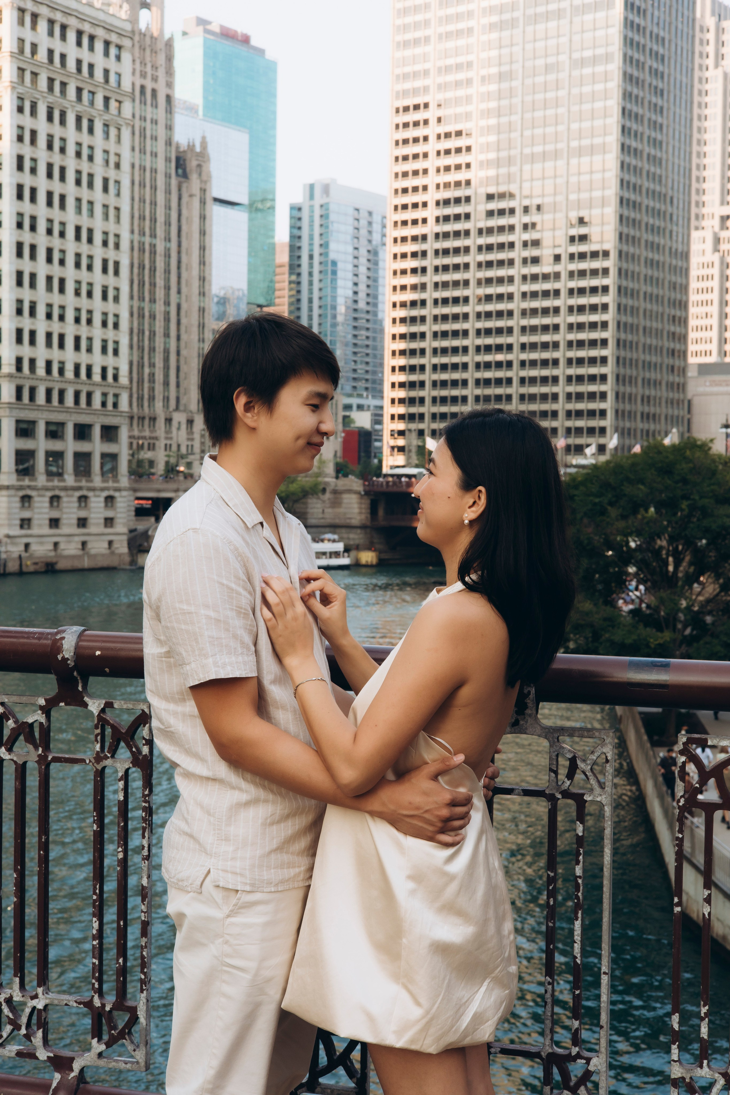 Downtown Chicago Couples Session — Chicago Photographer — Margarita Chudinova