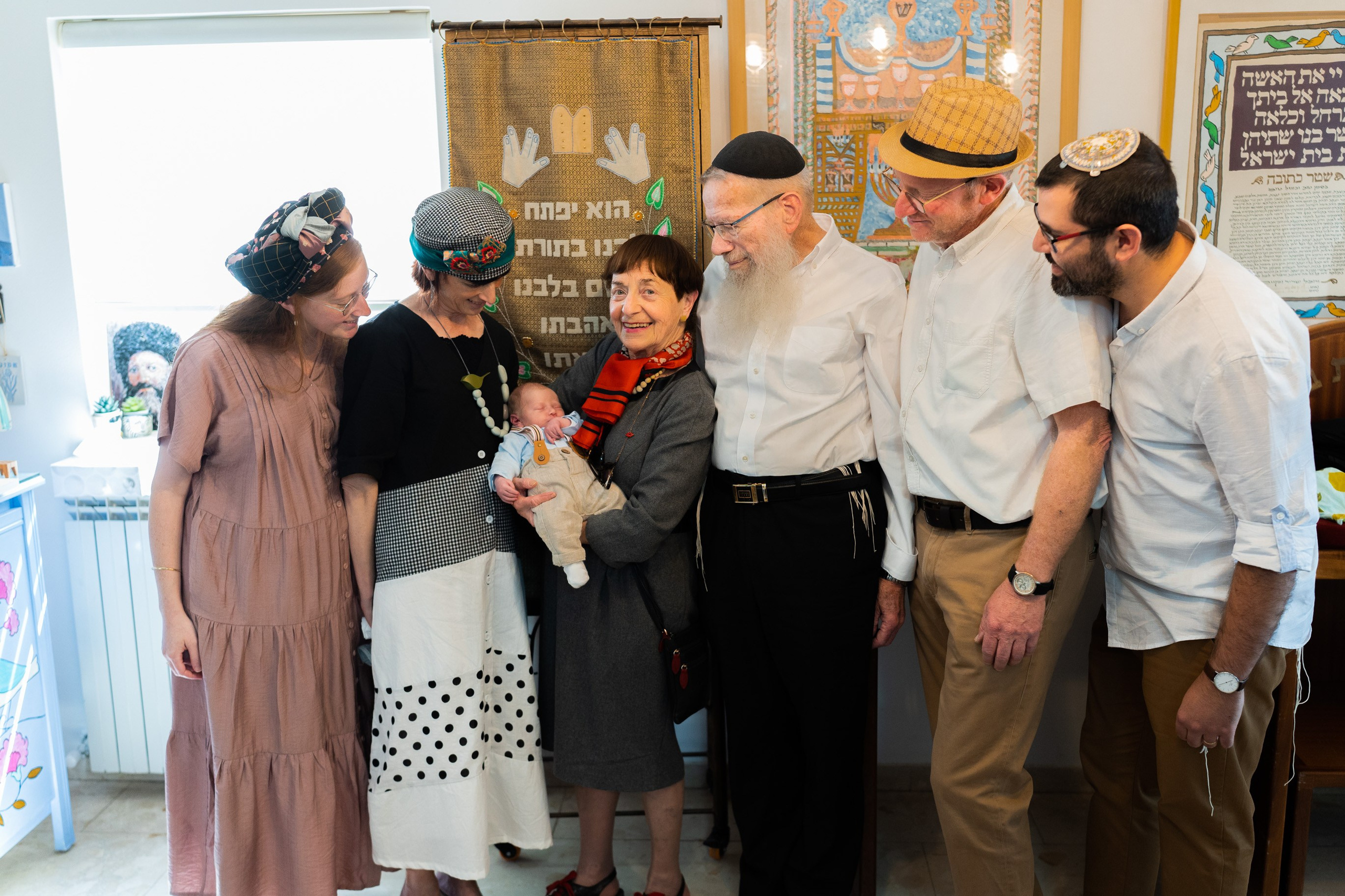 משפחת ברנד. יוסף מזרחי צילום חתונה, ברית וזוגיות. צלם מקצועי שאוהב להוציא אתכם הכי יפים ברגעים הכי מרגשים