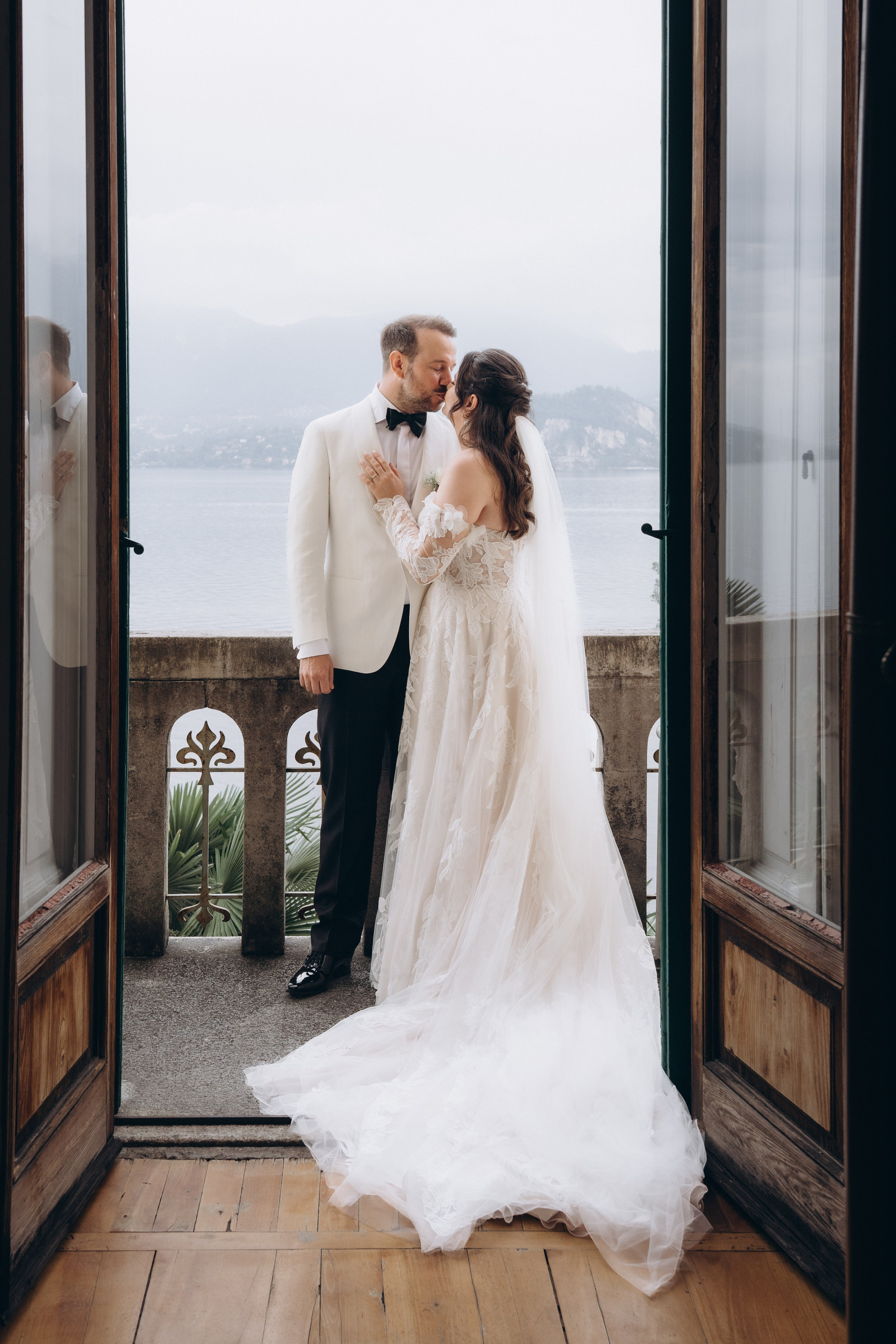 LAURA AND DOMENIK_LAKE MAGGIORE. PHOTOGRAPHER IN ITALY