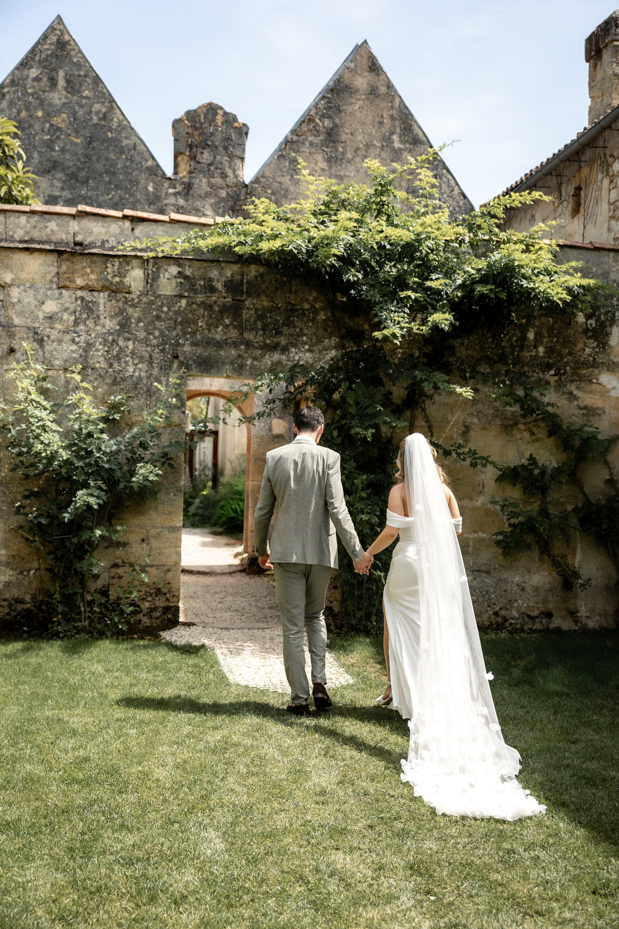 Château de la Borderie Wedding, Nouvelle-Aquitaine. Wedding Photographer in Toulouse & Southwest France