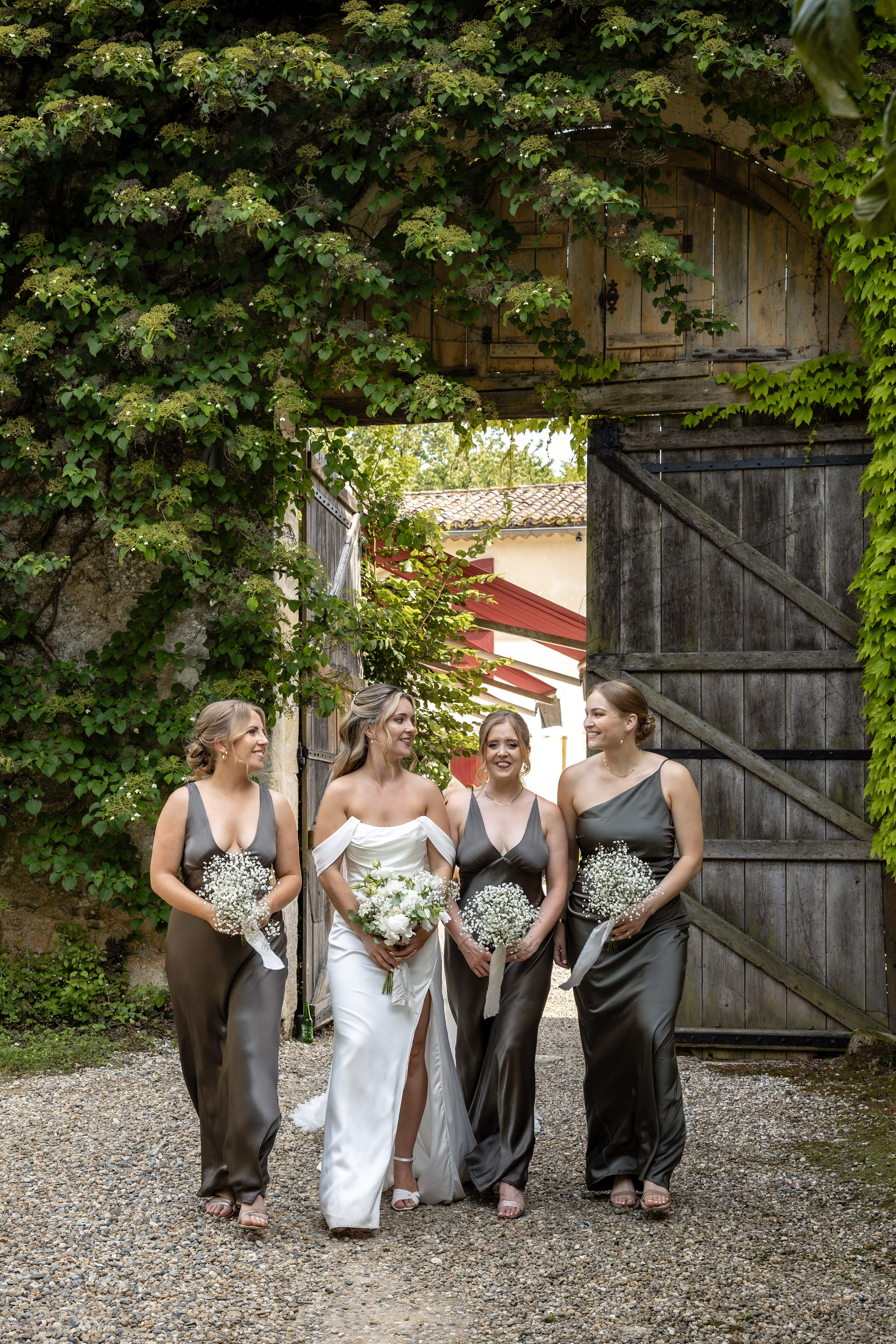 Château de la Borderie Wedding, Nouvelle-Aquitaine. Wedding Photographer in Toulouse & Southwest France