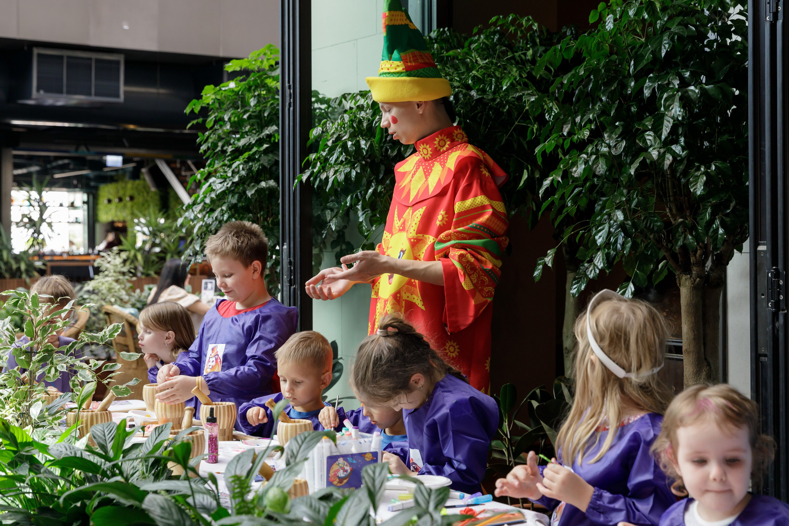 Maslenitsa at Babushka Restaurant, Dubai 2024. Photographer Anna Curly | Weddings and Events in Dubai