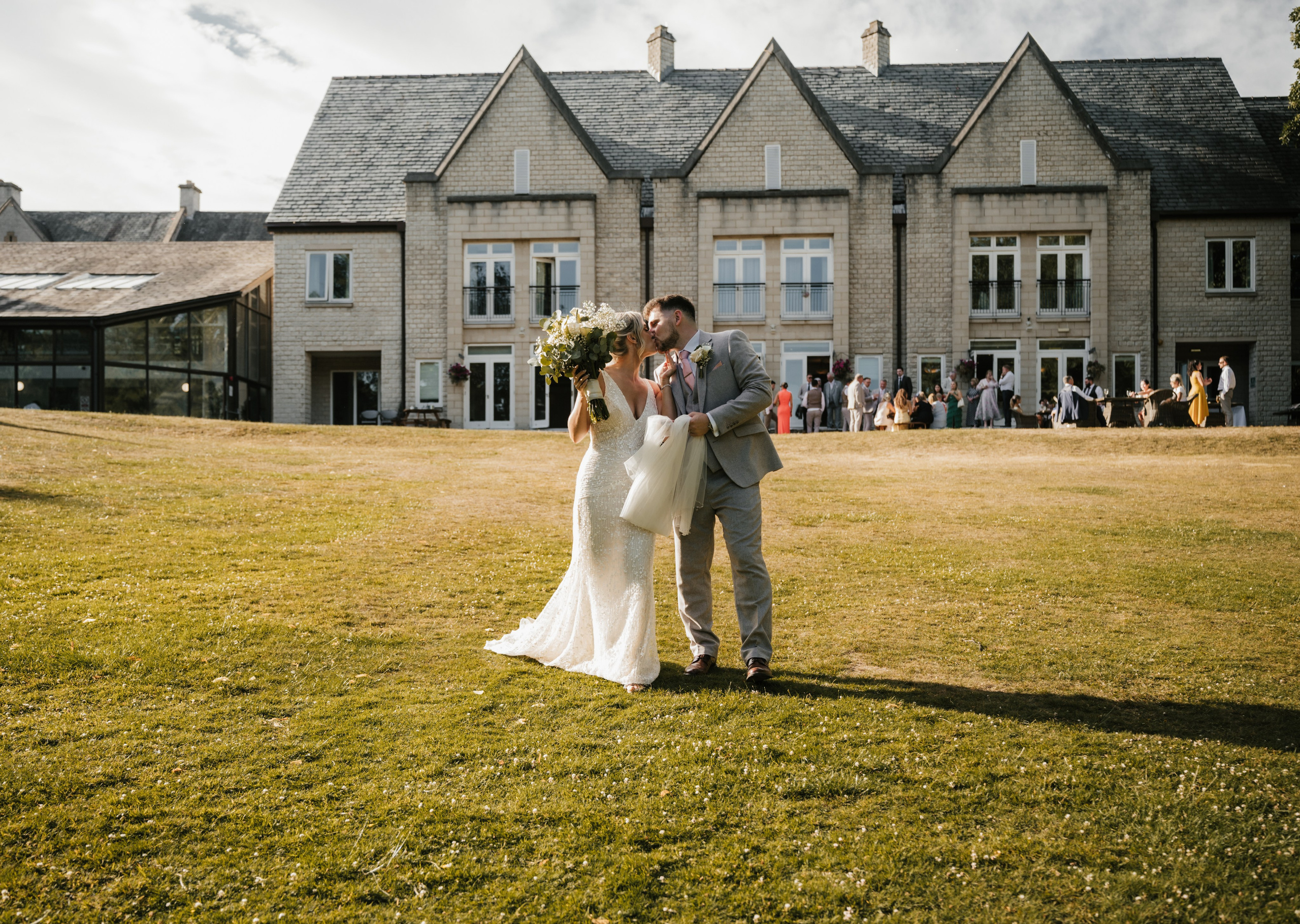 Amy & Harry’s Kenwood Hall Wedding | Sheffield Wedding Photographer. Yorkshire Wedding Photographer — Rapley Photography