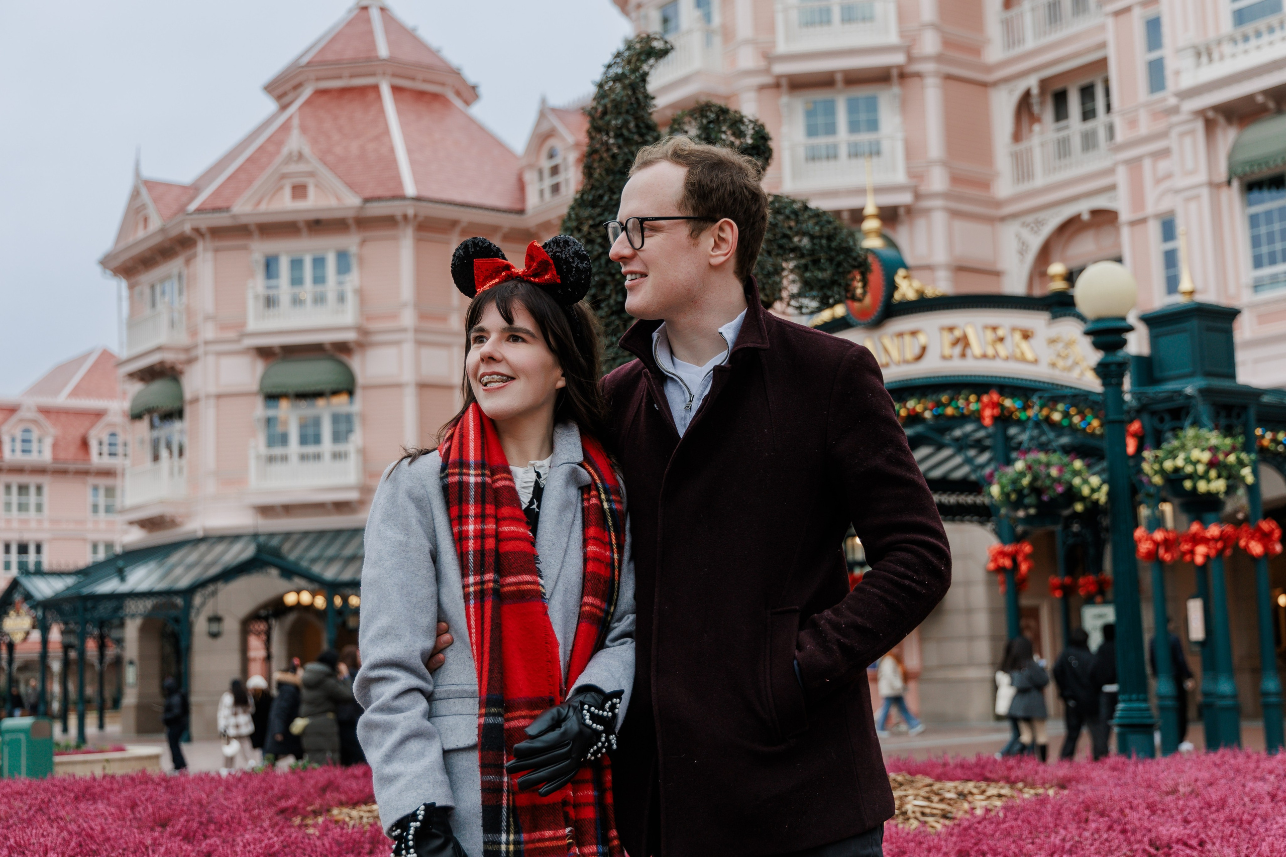 Creating Magical Moments: How I Help Couples Organize Surprise Proposa. Photographe à Paris