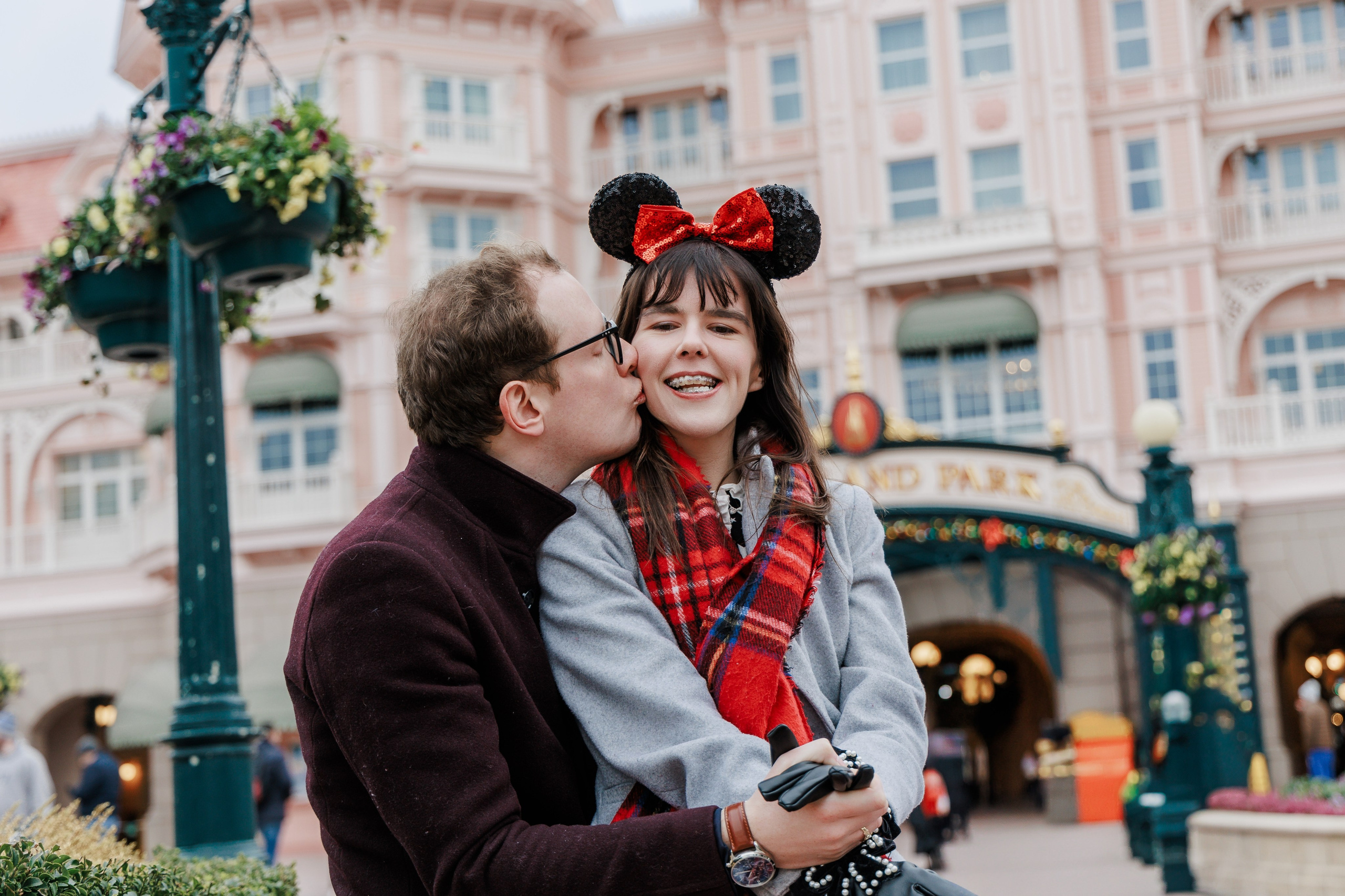 Creating Magical Moments: How I Help Couples Organize Surprise Proposa. Photographe à Paris
