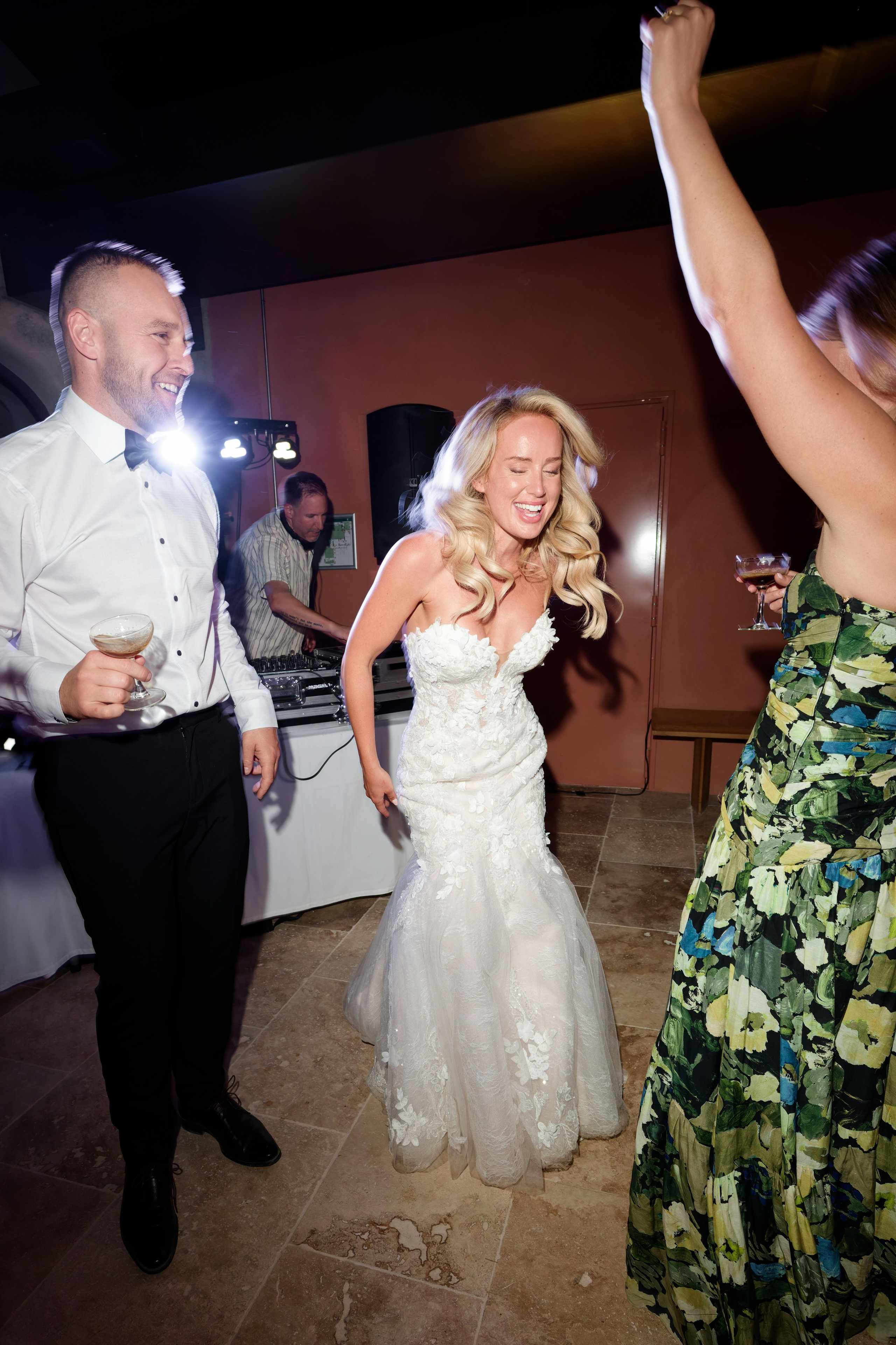 Wedding at Château L’Hospitalet in Narbonne, France. Destination Wedding Photographer — Nikita Burtsev