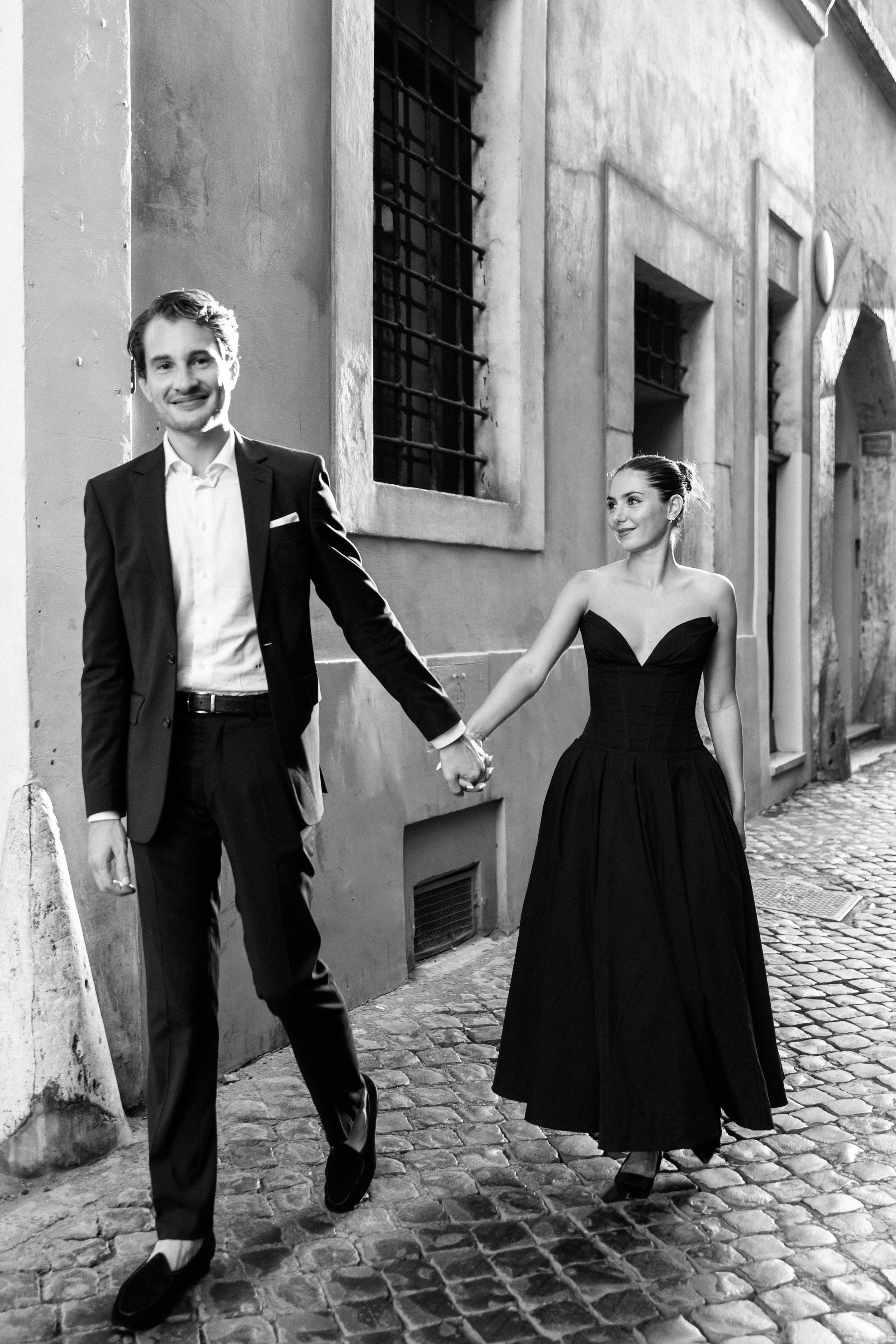 Wedding photographer Italy Rome, Tuscany, Lake Como, Sicily, Puglia. Wedding Photographer Rome Tuscany Como Sicily Puglia Amalfy Italy- Oksana Savenchuk