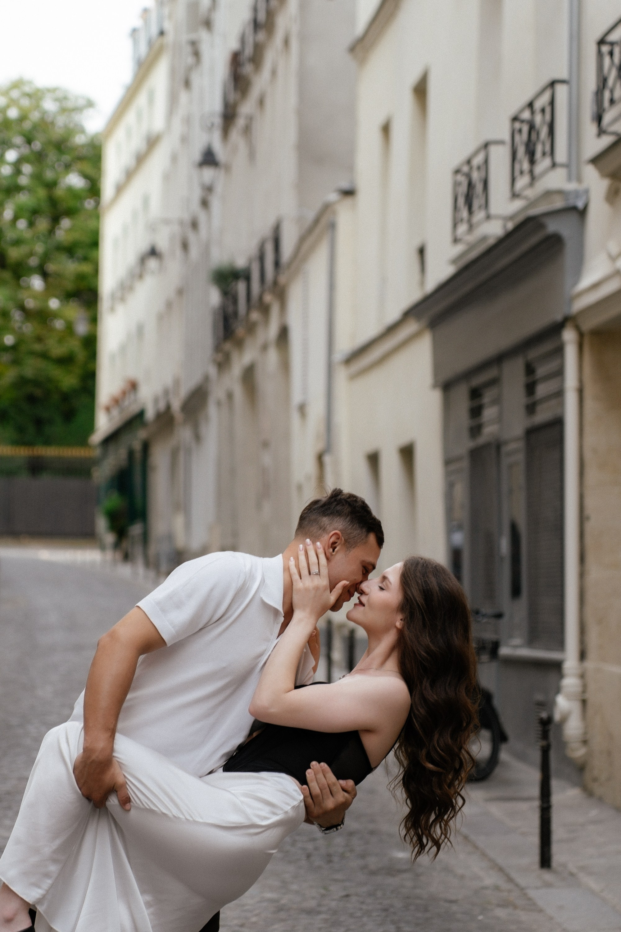 Love Story: Saint Sulpice. Photographe et vidéaste à Paris