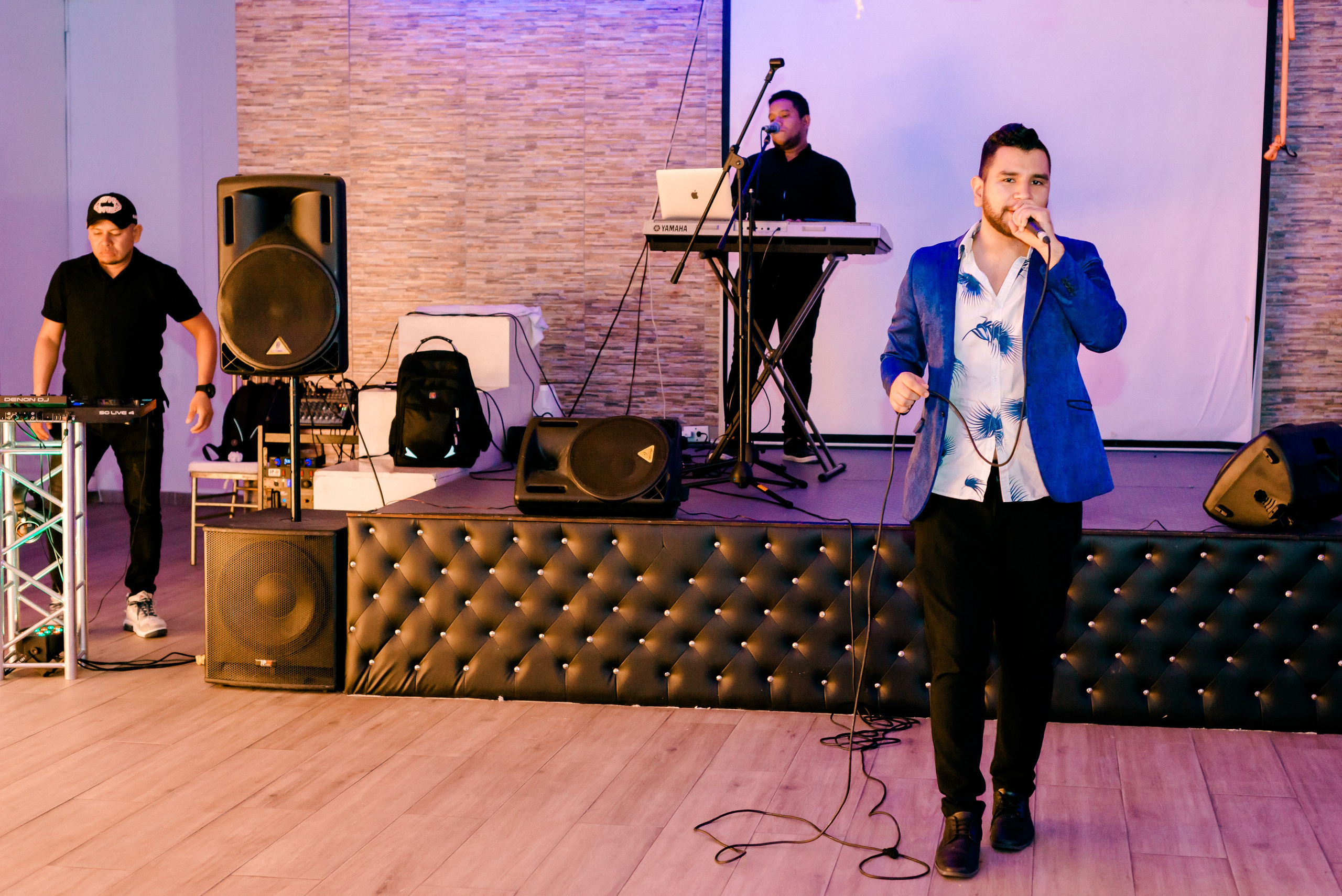 YITZY. Fotógrafo David Yance