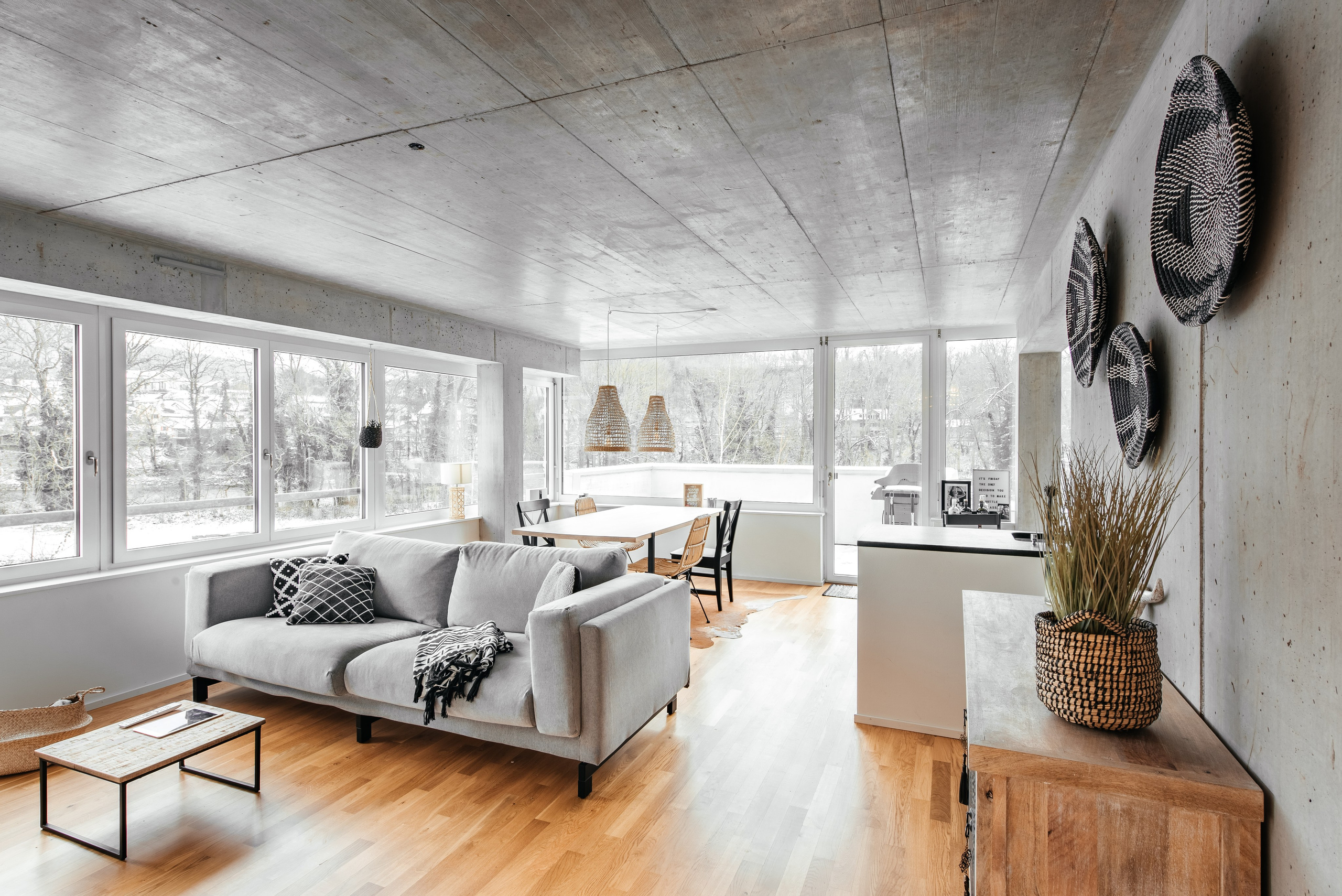 Wohnung, WINDISCH, AARGAU. Hallo! Ich bin Elena und arbeite als Immobilienfotografin