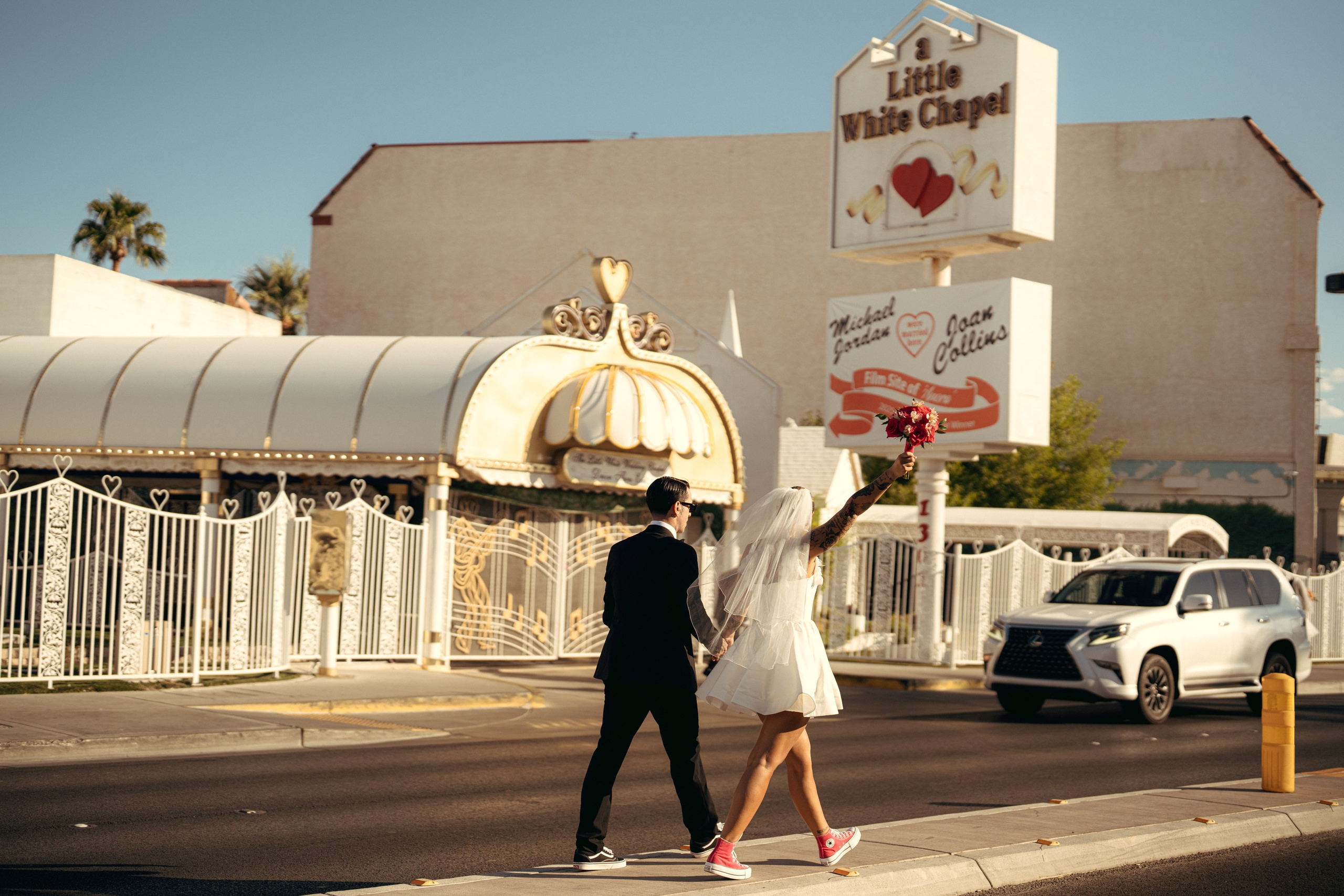 Klara&Marsel. Wedding & elopement photographer Viktoriya Kravtsov. Las Vegas