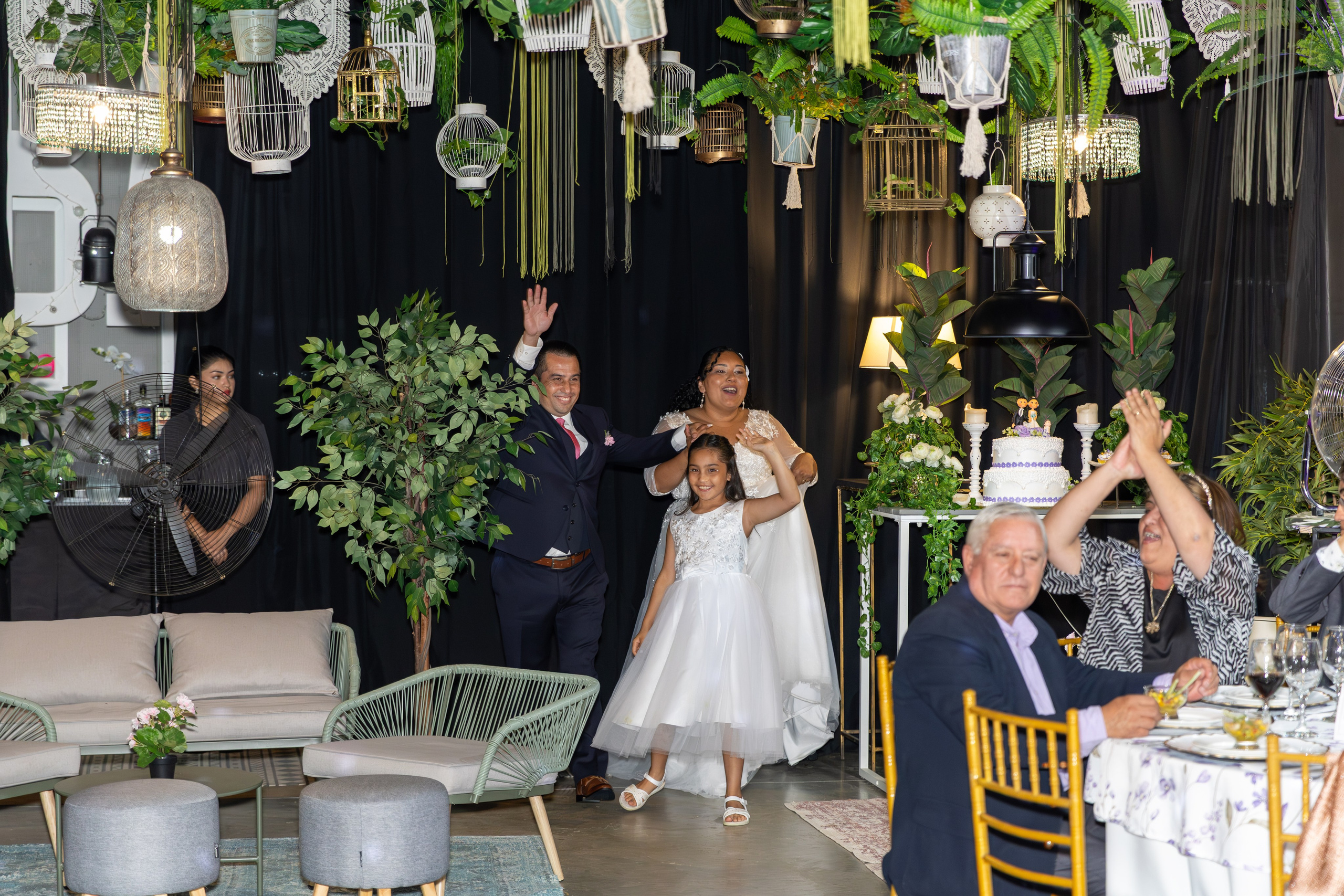 Pamela y Luis. Dinka & Emilio - El arte de preservar lo que no se repite