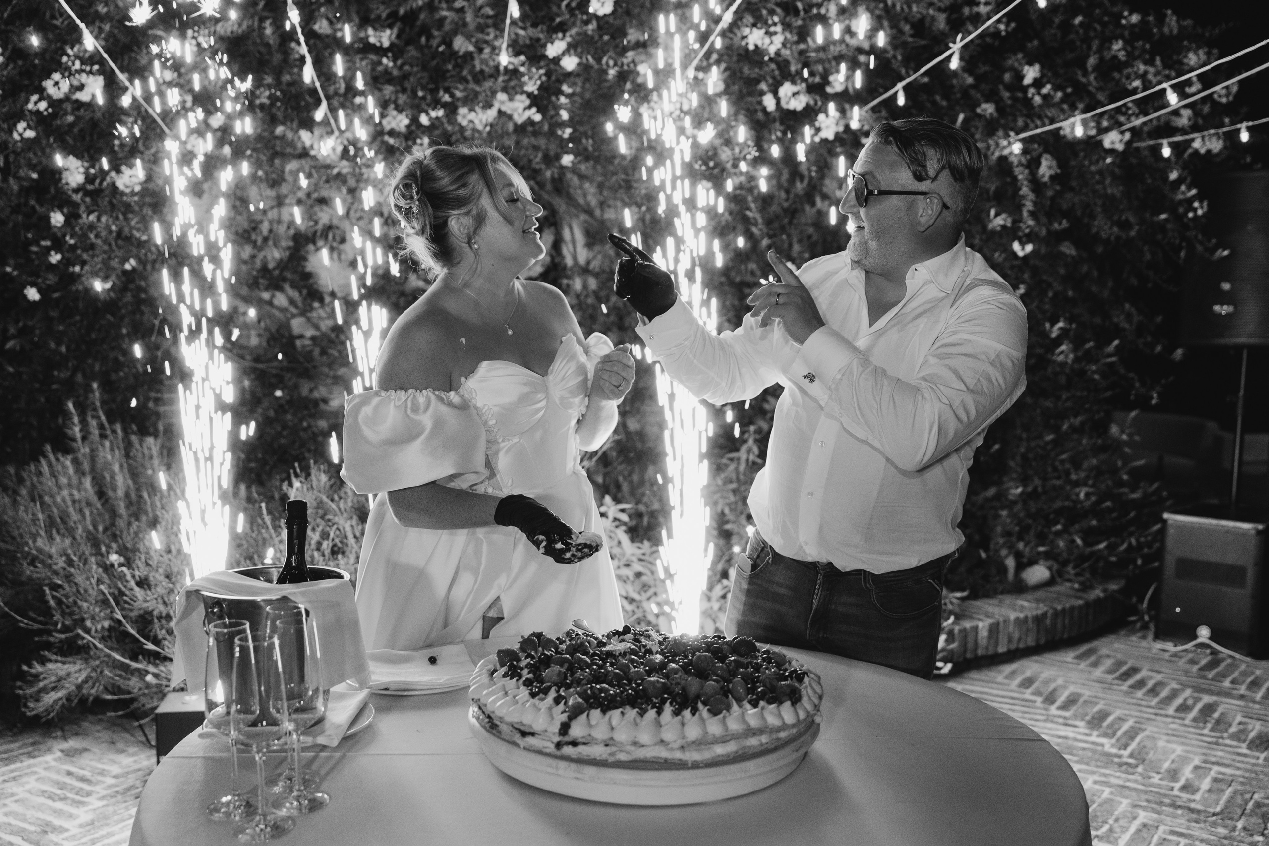 SARAH AND DEAN _VILLA TAMBOLINA. PHOTOGRAPHER IN ITALY