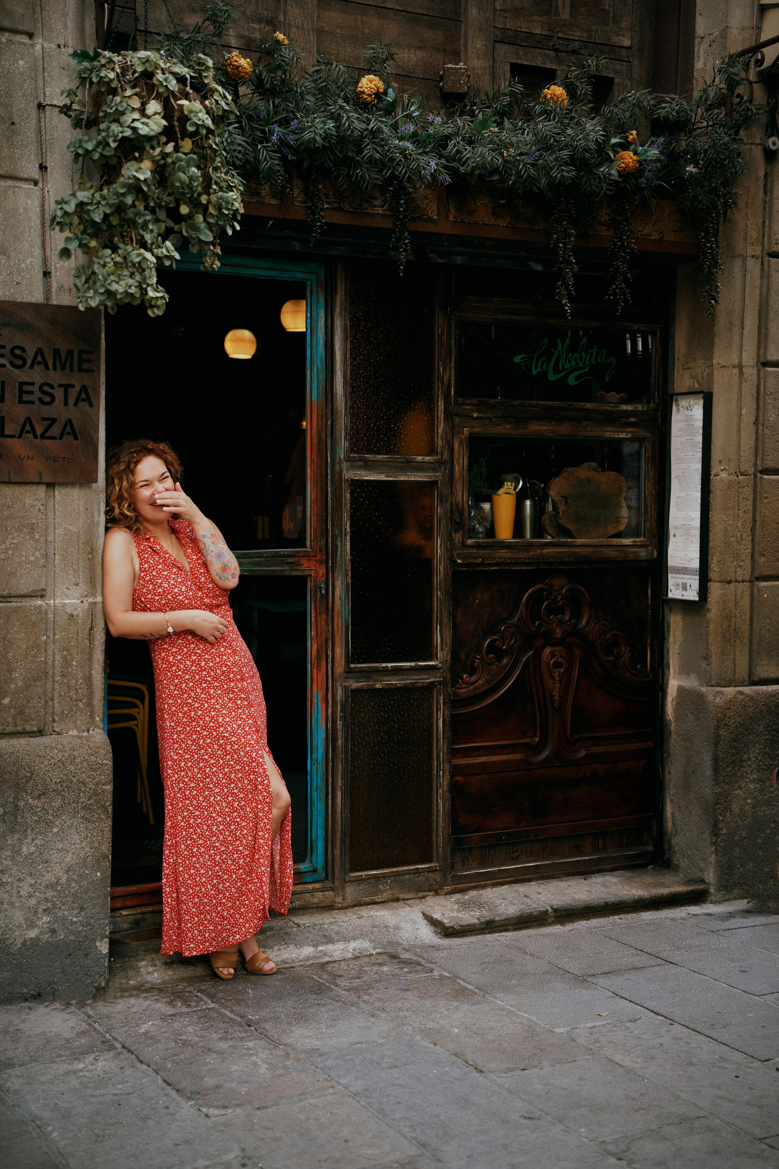 Красное платье. Кристина. Фотограф в Барселоне Жанна Захарченко