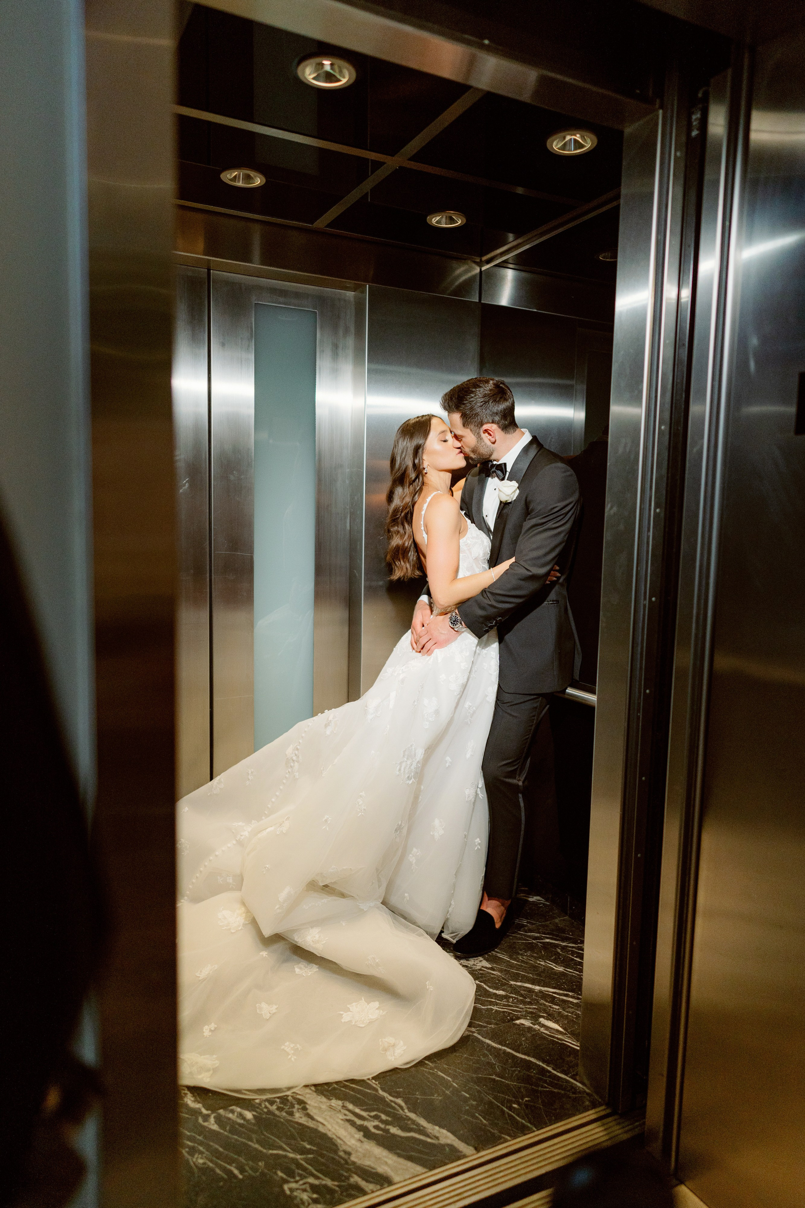 Kelsey and Scott’s Grand Jewish Wedding at Guastavino’s. Wedding photographer and videographer New York | New Jersey